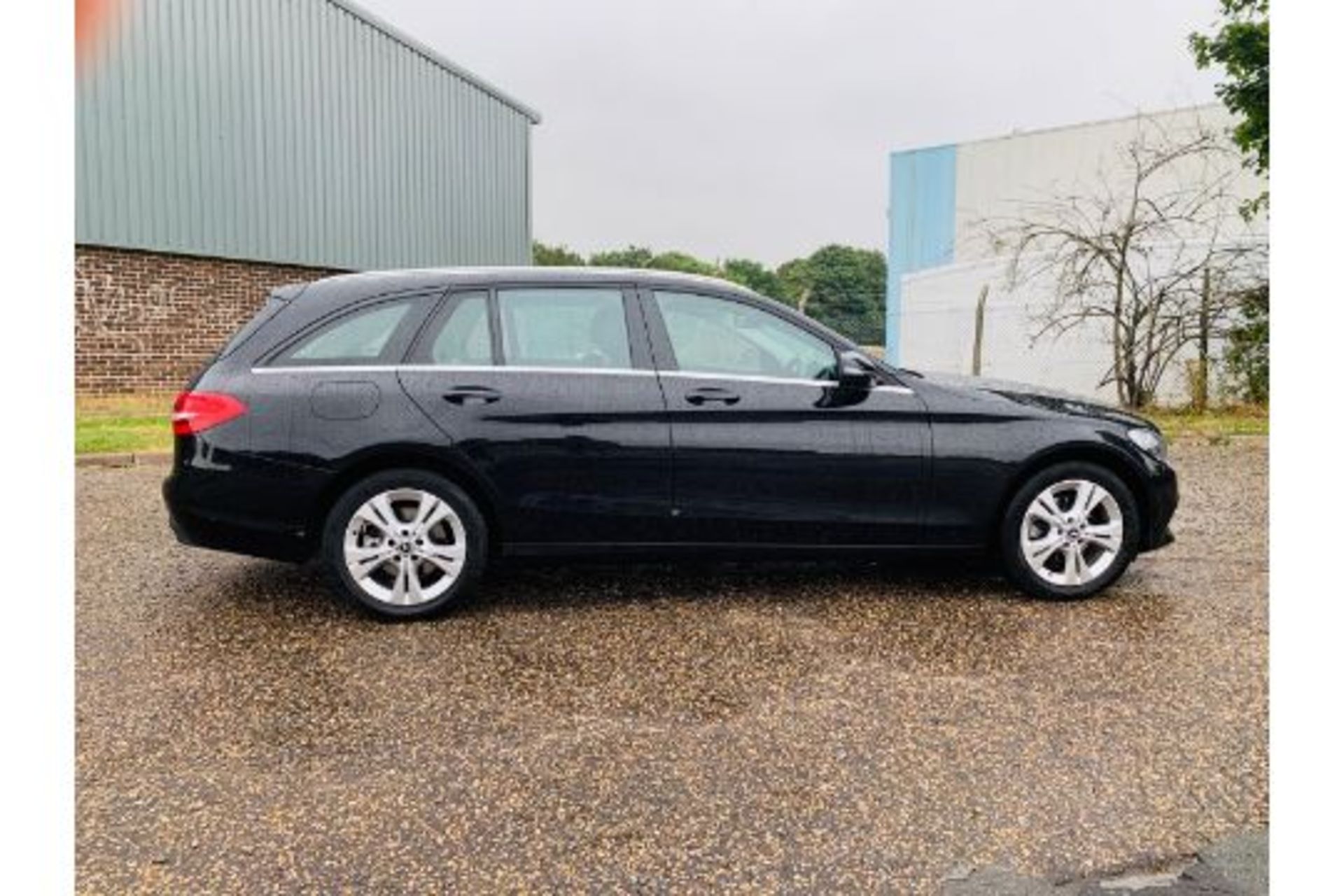 (RESERVE MET) Mercedes C220d SE Executive Edition Estate 9G Tronic Auto - 2017 17 Reg - 1 Keeper - Image 5 of 27