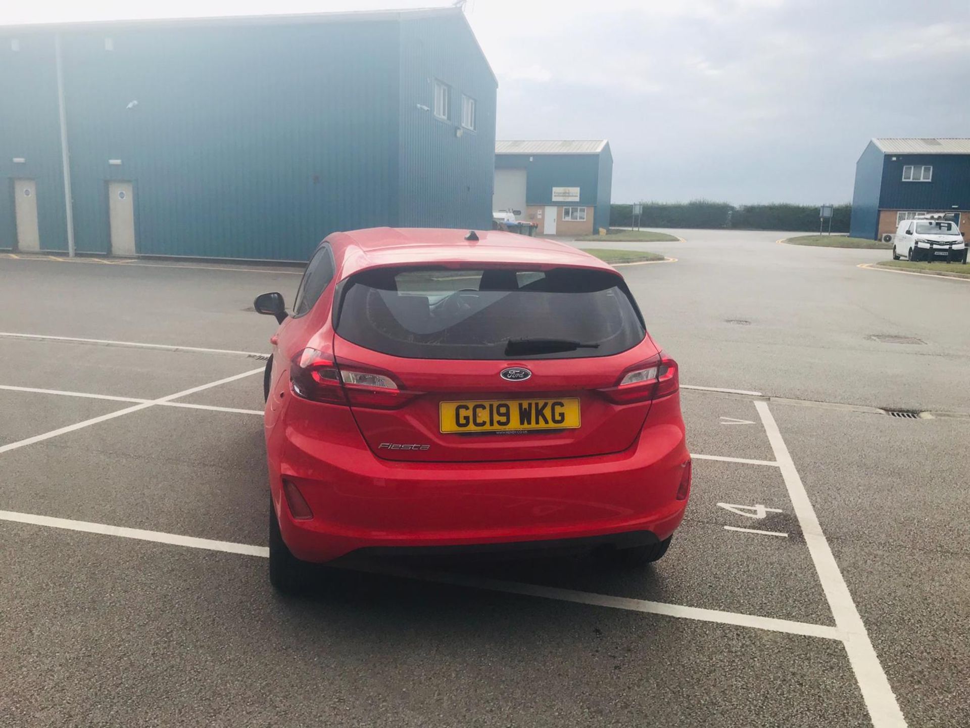 (RESERVE MET) Ford Fiesta 1.0 Zetec 3dr Hatchback - 2019 19 Reg - 1 Owner From New - ONLY 14K MILES - Image 5 of 30