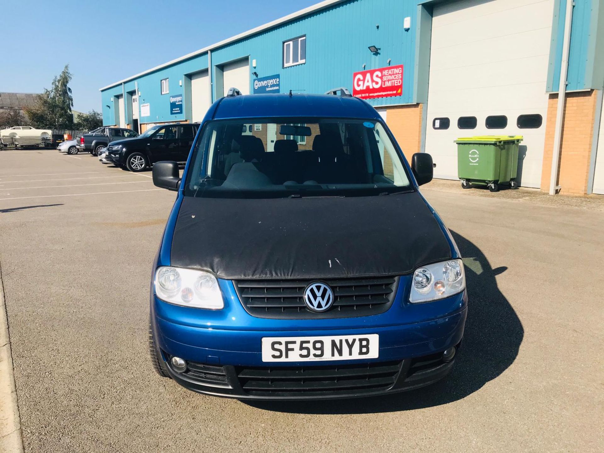 Volkswagen VW Caddy Maxi Life 1.9 TDI MPV 5 Seats - 2010 Reg - Wheelchair Access - SAVE 20% NO VAT - Image 8 of 30