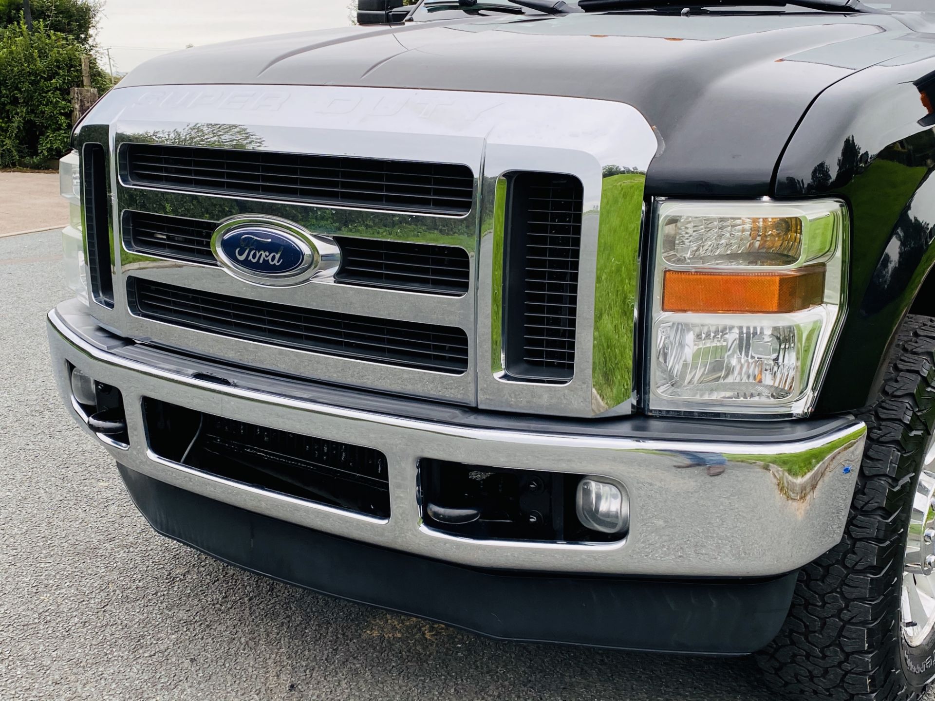 (RESERVE MET) FORD F-250 SUPER-DUTY LARIAT 6.4L V8 2009 YEAR **DIESEL** -4X4-SUPER-CREW - FULL SPEC - Image 14 of 54