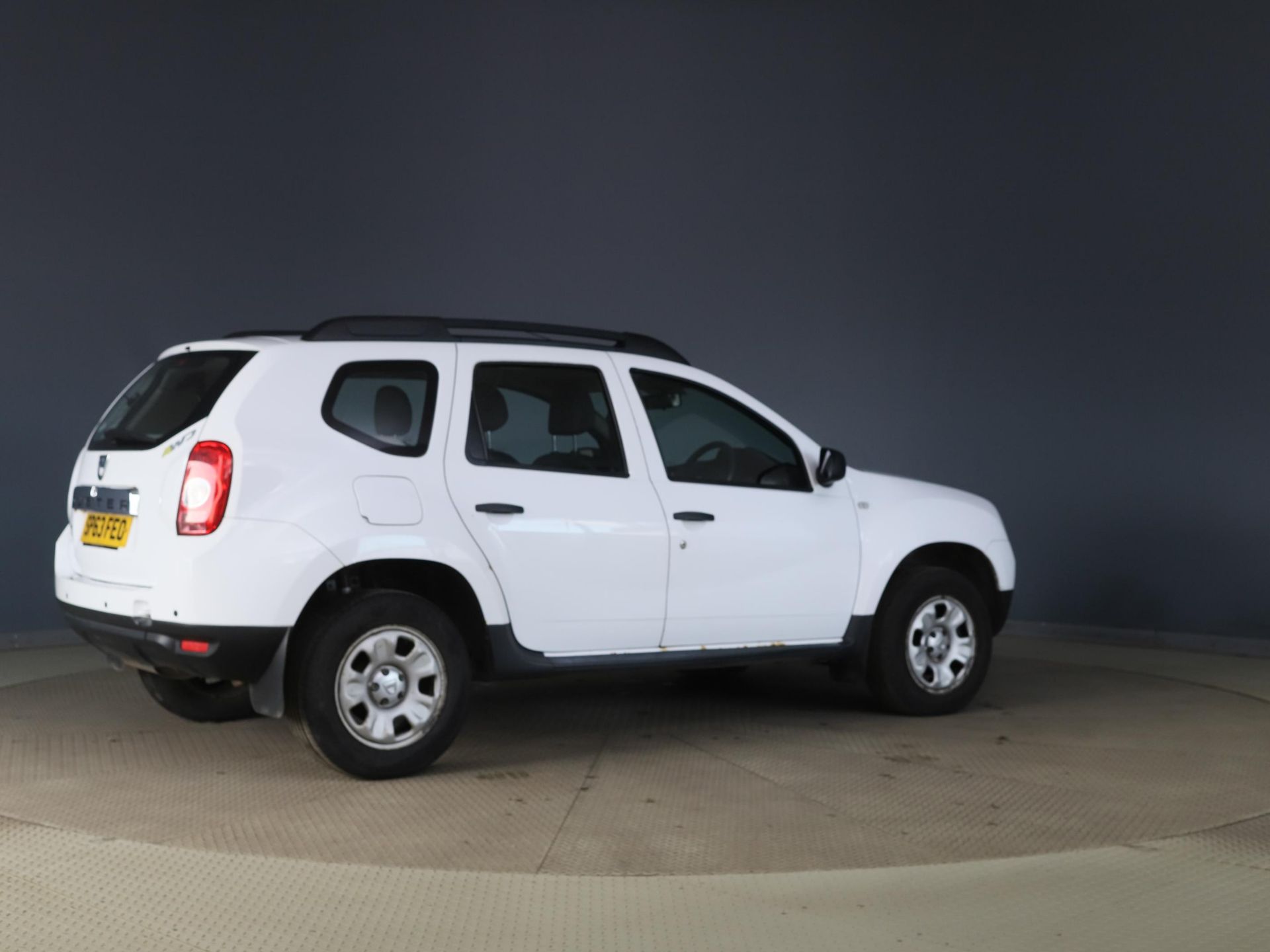 Dacia Duster 1.5 Dci 110 Ambiance 4x4 63reg - 2014 Model White - No Vat Save 20% - Image 5 of 11