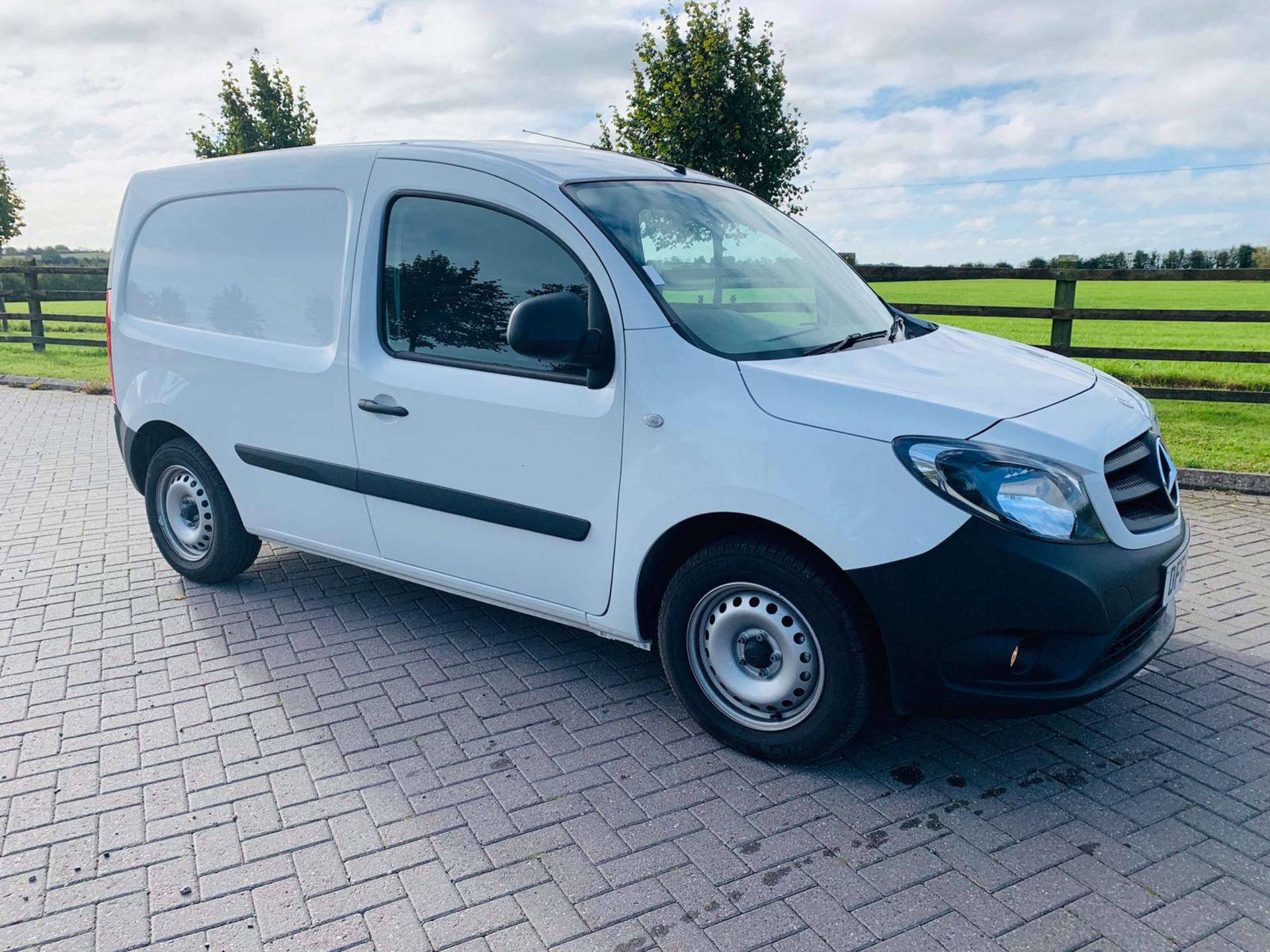 (RESERVE MET) Mercedes Citan 1.5 109 CDI LWB - 2019 Model - 1 Owner From New - ONLY 1K MILES WOW - - Image 2 of 26