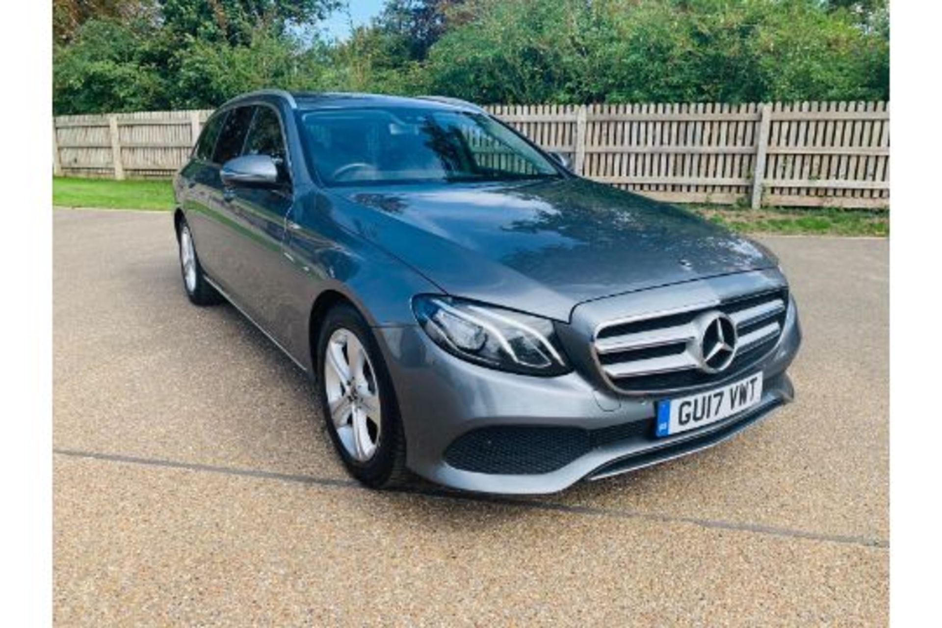 Mercedes E220d Special Equipment Estate 9G Tronic Auto - 2017 17 Reg - 1 Owner - Reversing Cam - Image 3 of 29