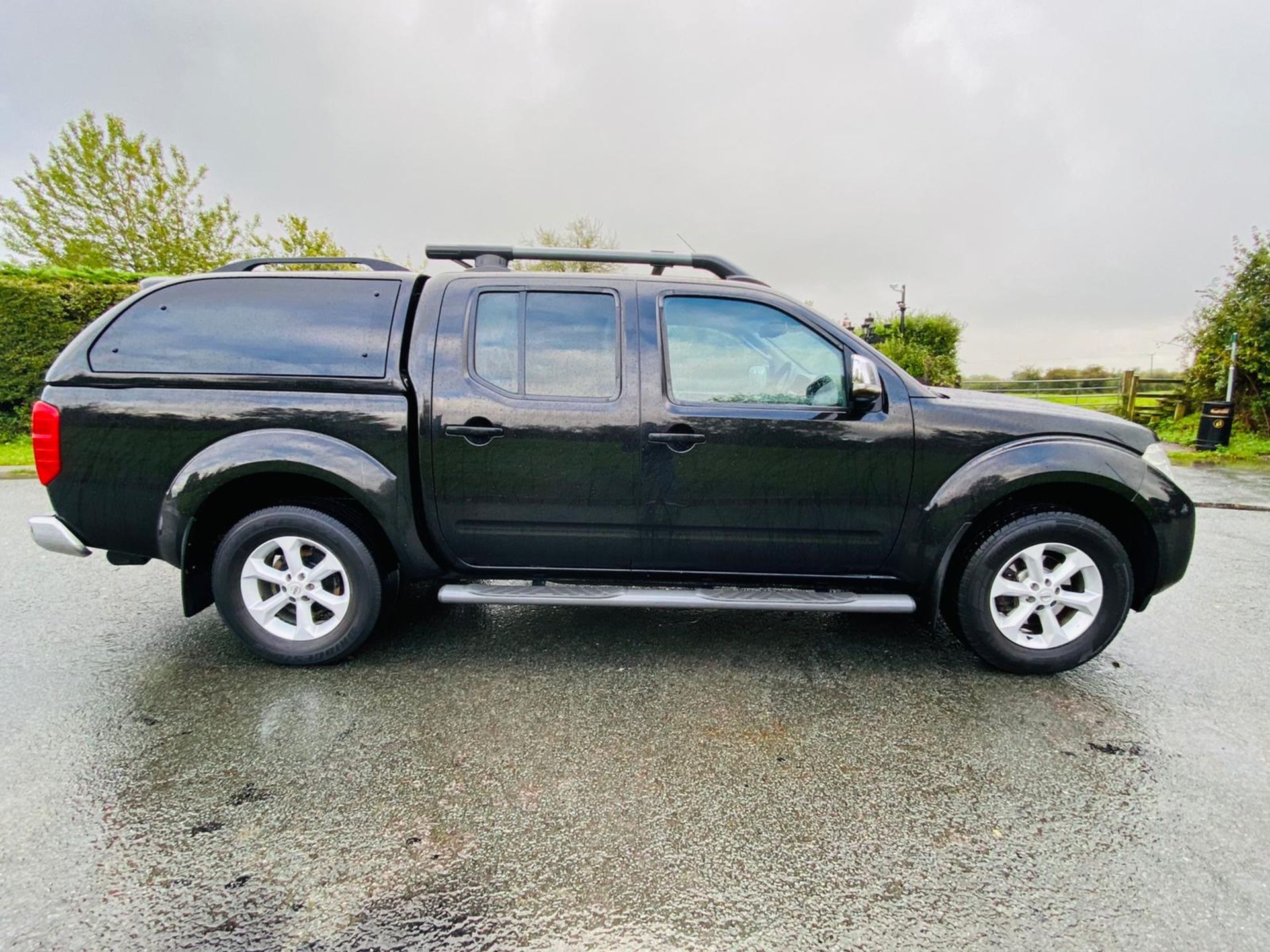 (RESERVE MET) Nissan Navara Tekna 2.5 Dci 190 Auto bhp 4x4 11 Reg- Sat Nav Climate control- No Vat - Image 10 of 46