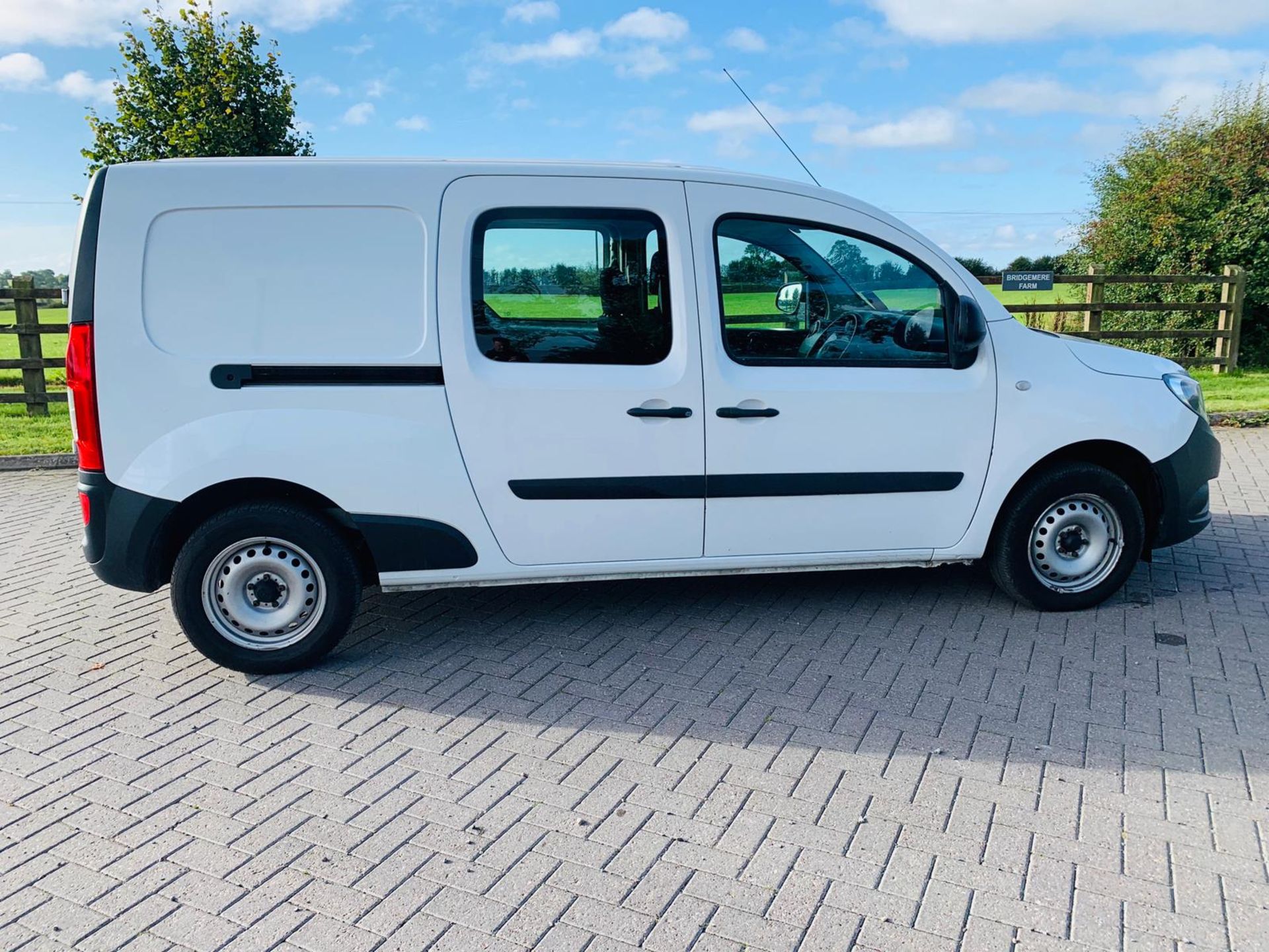 Mercedes Citan 1.5 109 CDI Dualiner Crew Van (5 Seats) - 2017 Reg - XLWB - Image 5 of 25