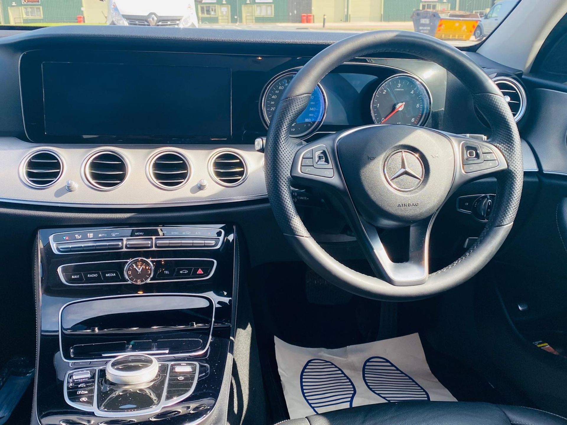 (RESERVE EMT) Mercedes E220d Special Equipment 9G Tronic - 2018 18 Reg Current Model - Sat Nav - - Image 40 of 57