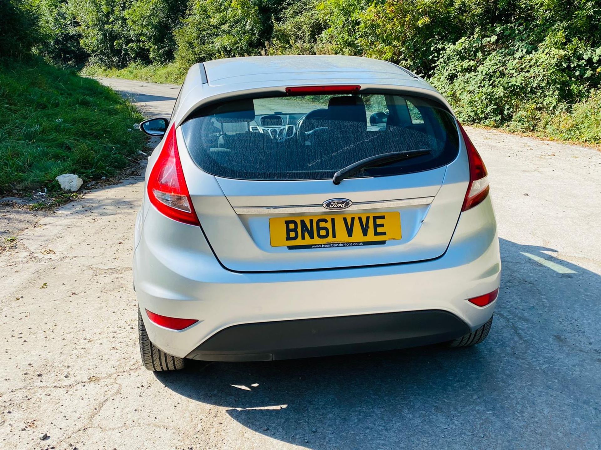 (RESERVE MET) Ford Fiesta 1.2 Zetec 80Bhp 2011 (61) Reg - Air Con - Metallic Silver - ULEZ Compliant - Image 11 of 28