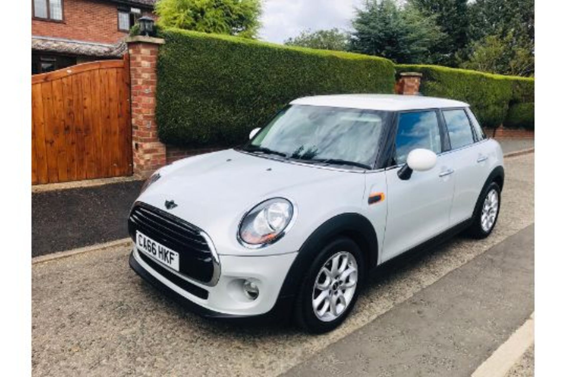 (RESERVE MET) Mini Cooper 1.5 D 5dr - 2017 Reg - 1 Owner from new - Start/Stop -