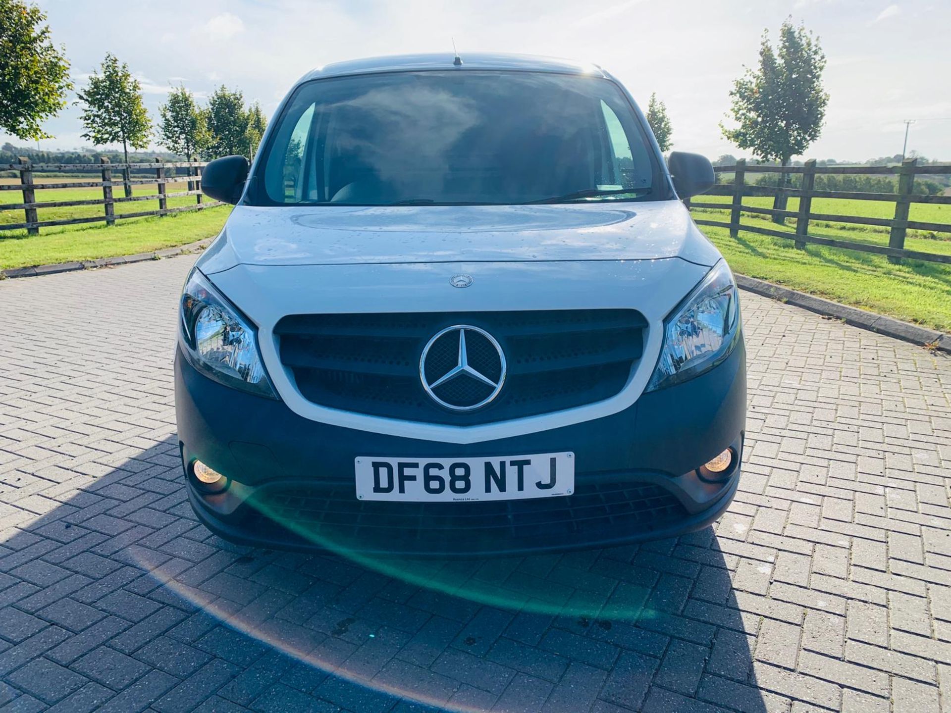 (RESERVE MET) Mercedes Citan 1.5 109 CDI LWB - 2019 Model - 1 Owner From New - ONLY 1K MILES WOW - Image 8 of 20