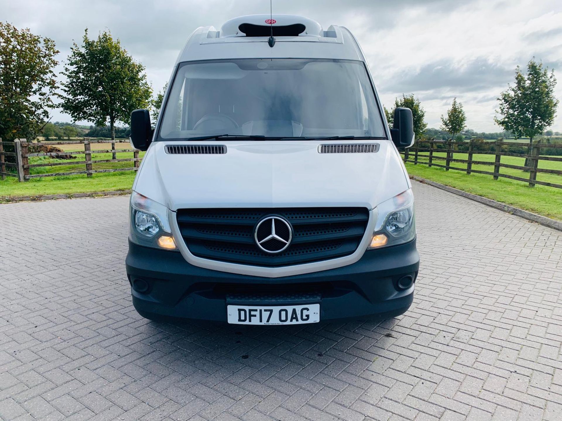 (RESERVE MET) Mercedes Sprinter 314 CDI 2.1 TD LWB Fridge/Freezer Van - 2017 17 Reg - 1 Owner - Image 8 of 26