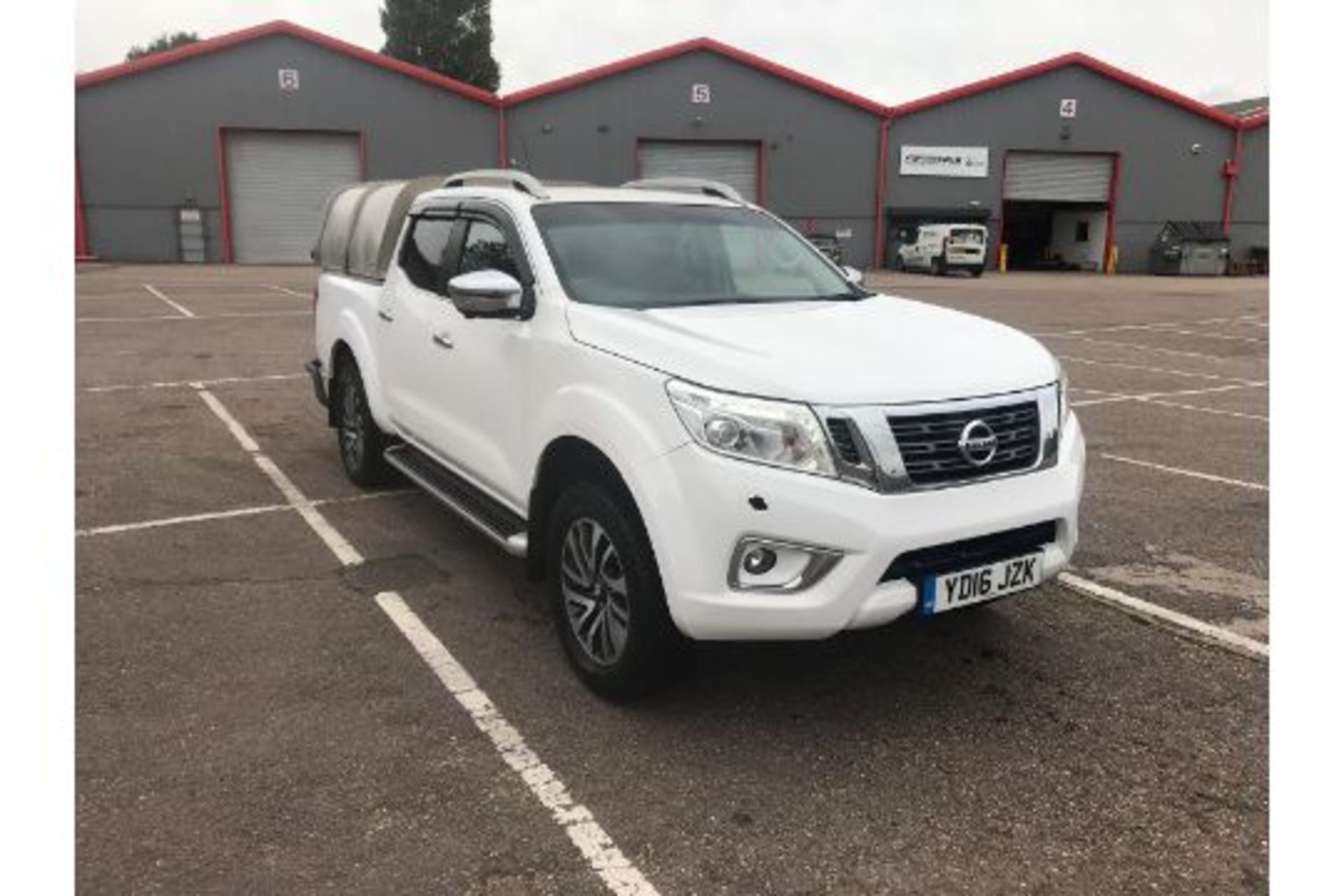 (RESERVE MET) Nissan Navara 2.3 CDI Tekna Double Cab Pick Up - 2016 16Reg - Sat Nav -Parking Sensors