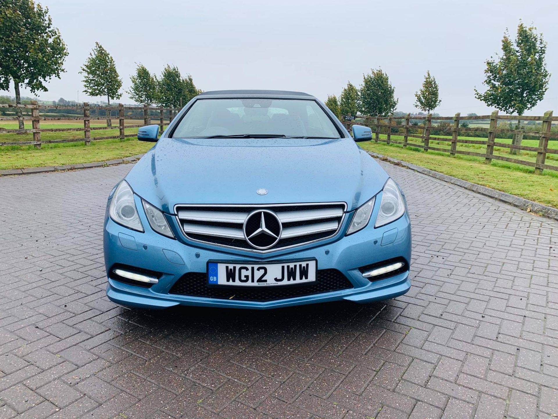 (RESERVE MET) Mercedes E220 Sport 2.1 CDI Convertible - 2012 12 Reg - Black Leather - Heated Seats - Image 3 of 17