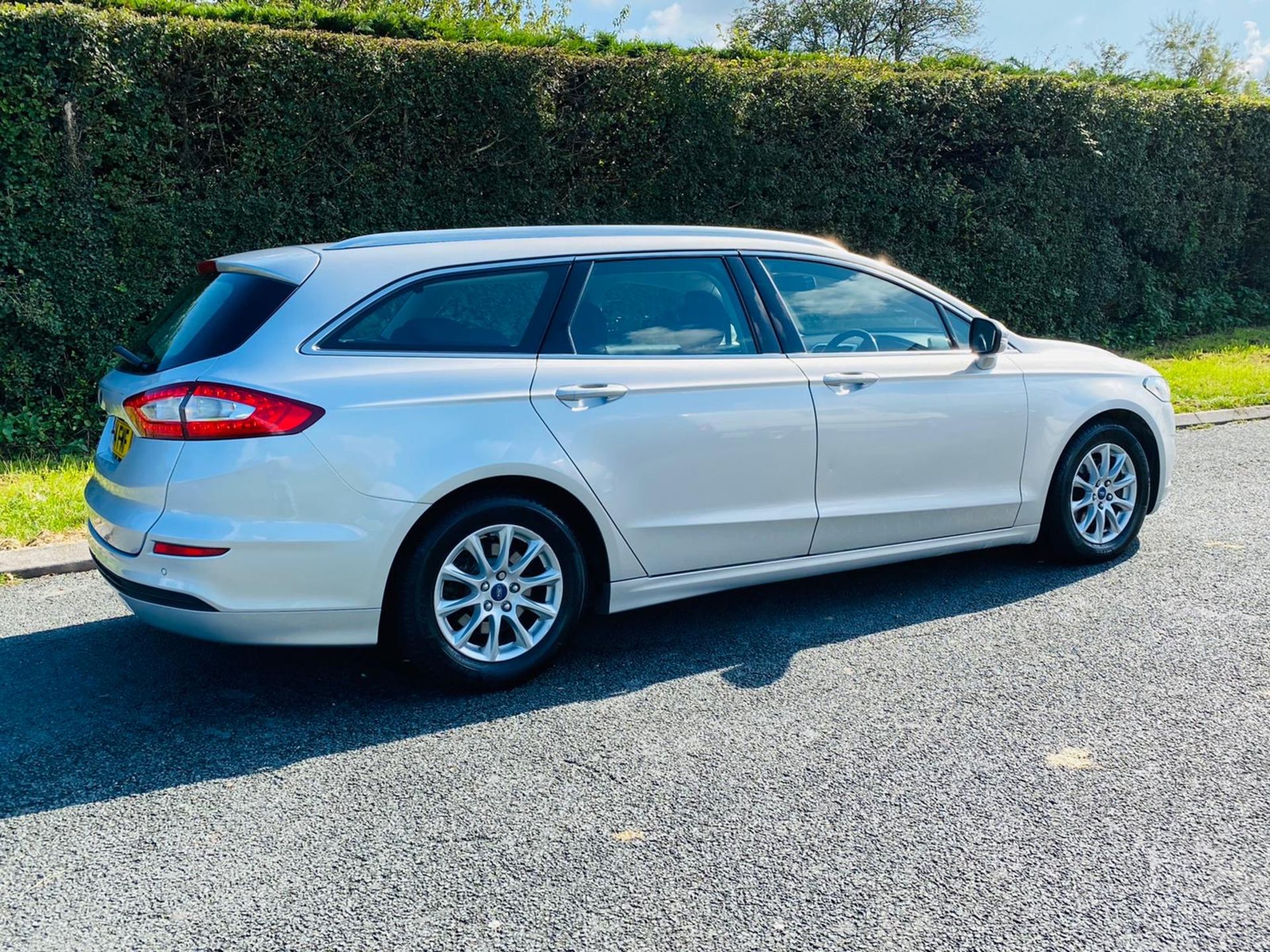 (RESERVE MET) Ford Mondeo 2.0 Tdci Zetec Econetic Estate 150 Bhp 2015 64 Reg - Air Con - Sat Nav - Image 13 of 39