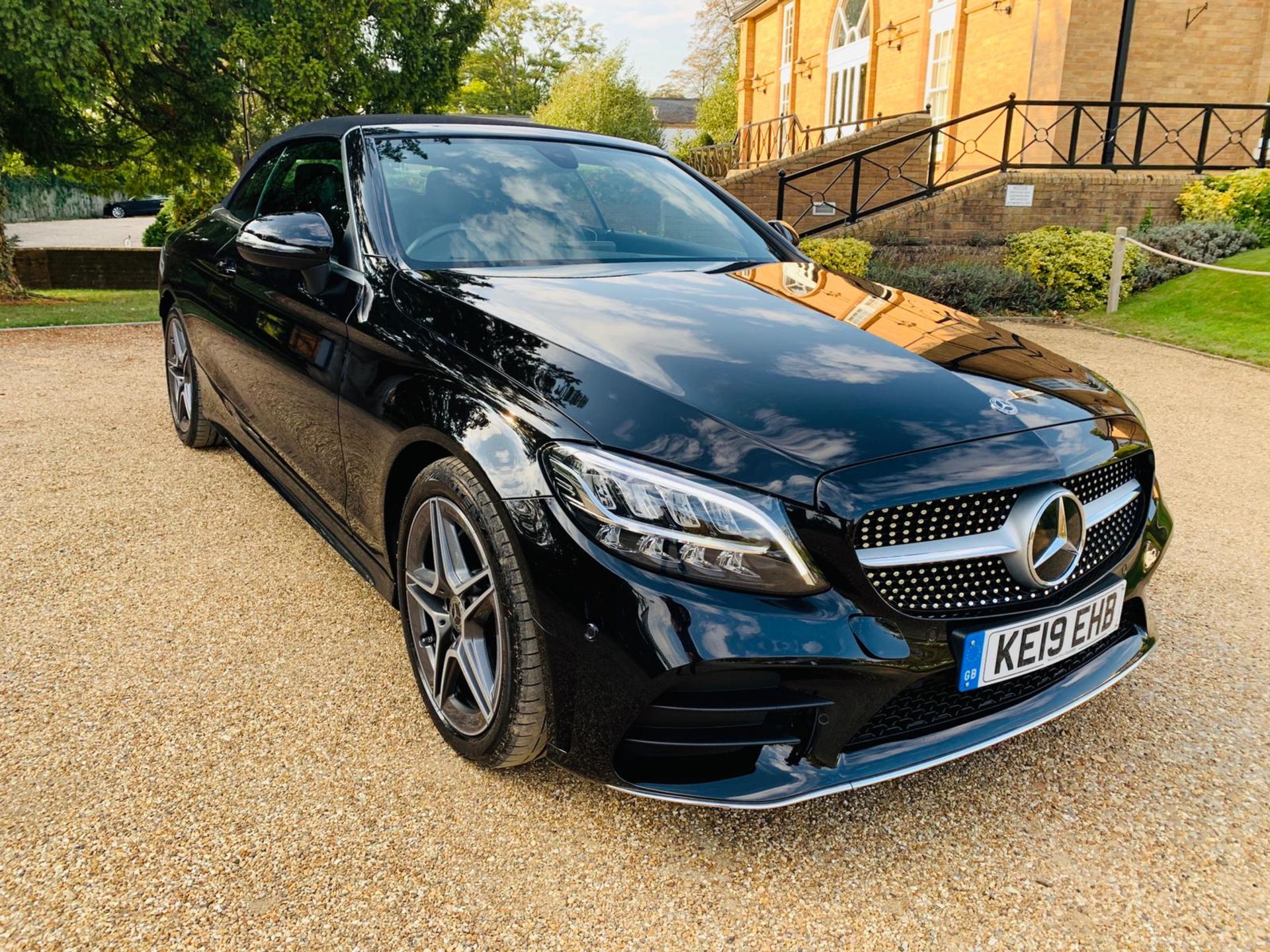 (RESERVE MET) Mercedes C220d AMG Line Convertible - 2019 19 Reg - ONLY 13K Miles - BIG SPEC - Image 10 of 28