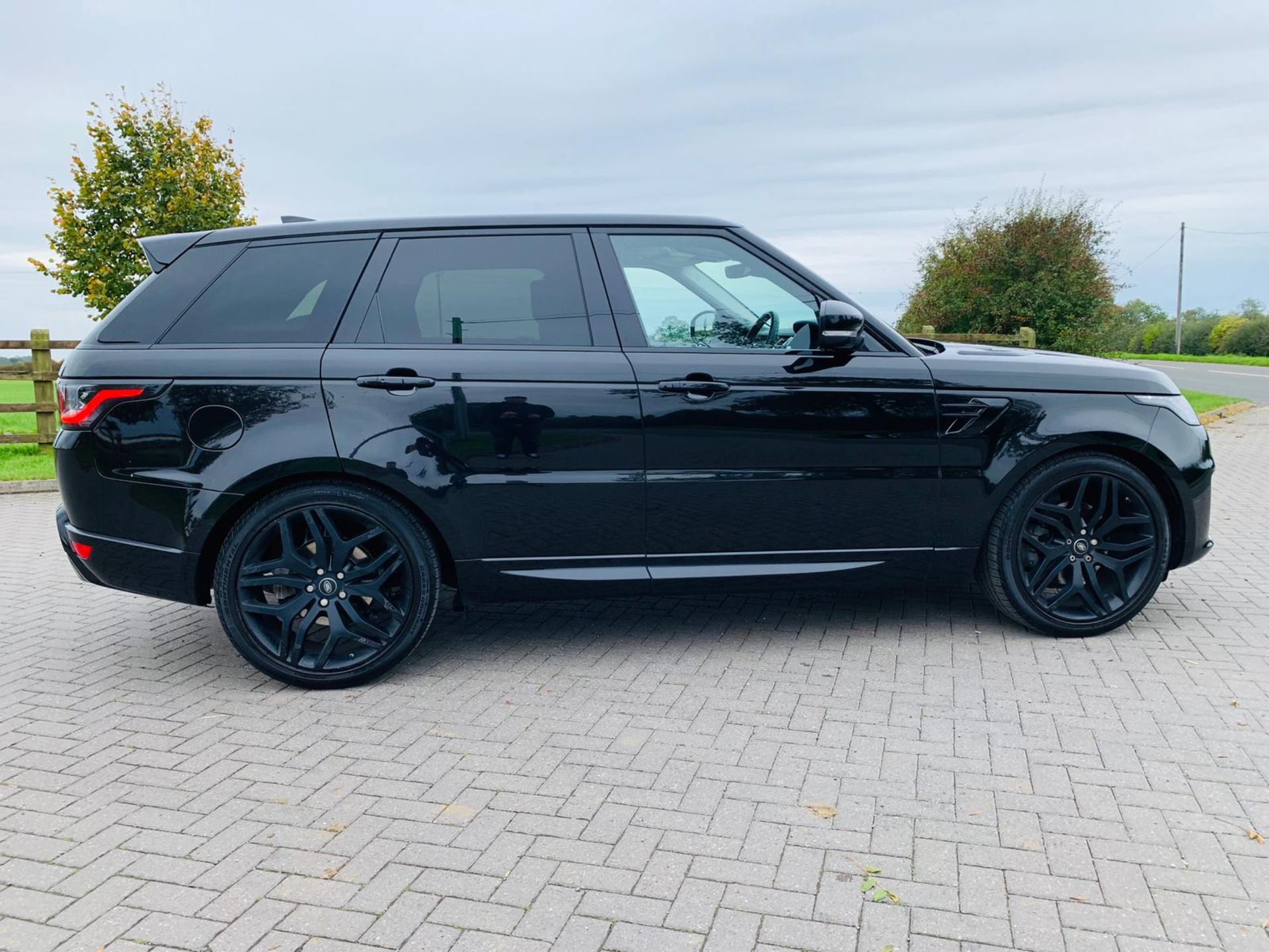 (RESERVE MET) Range Rover Sport 3.0 SDV6 HSE Auto - 2019 19 Reg - 1 Keeper From New - STUNNING CAR - Image 7 of 36