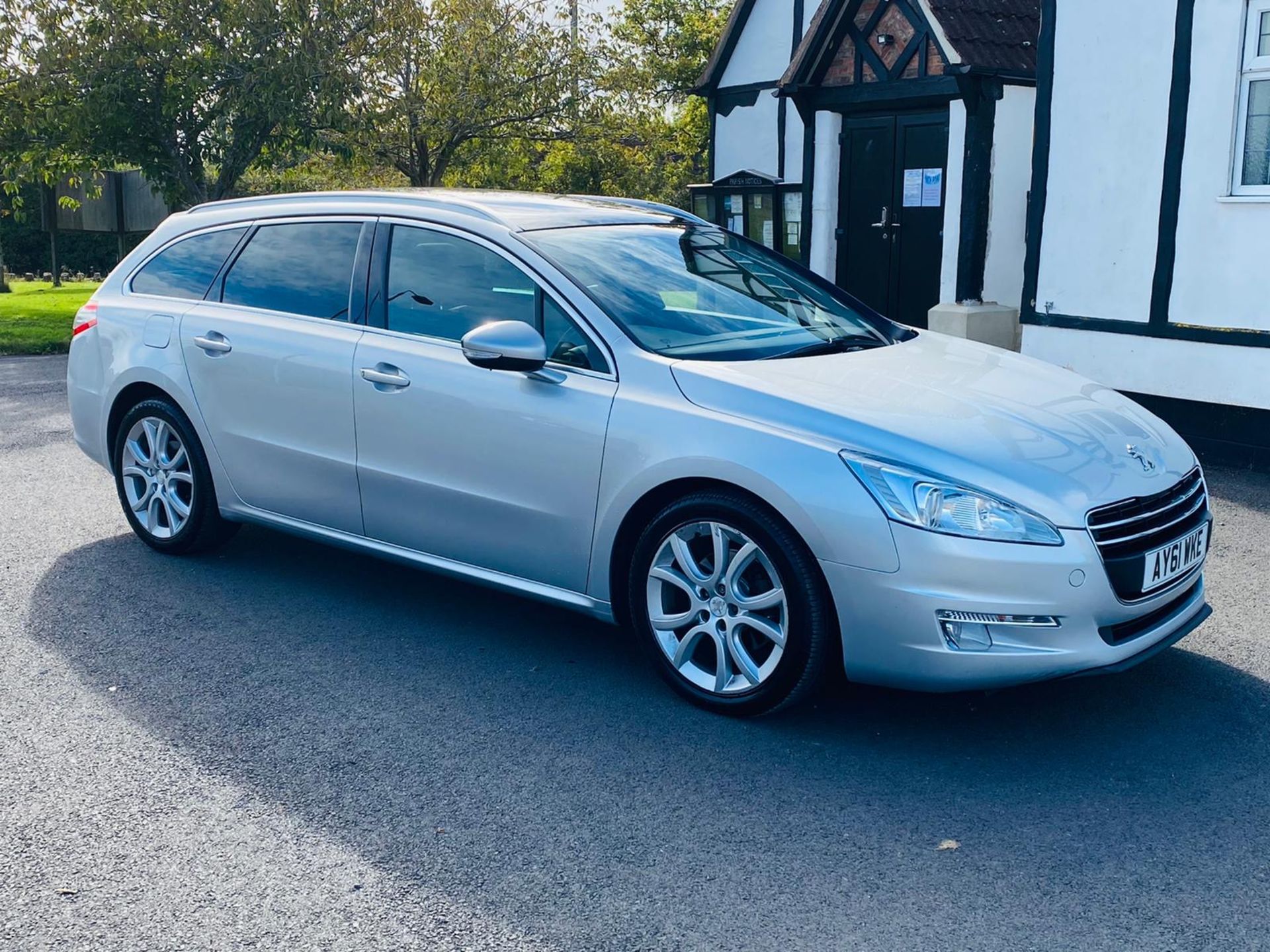 (RESERVE MET) PEUGEOT 508 2.0 HDI 163Bhp Estate Allure - 2012 Model - Panoramic Glass Roof - Air Con - Image 9 of 48