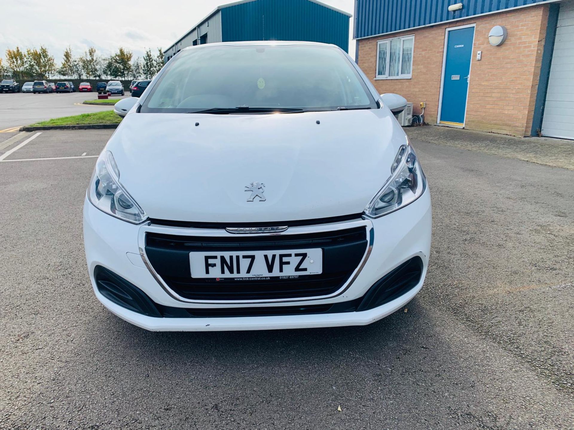 (RESERVE MET) Peugeot 208 1.6 HDI Active - 2017 17 Reg - 1 Keeper From New - Full History - Sat Nav - Image 5 of 22