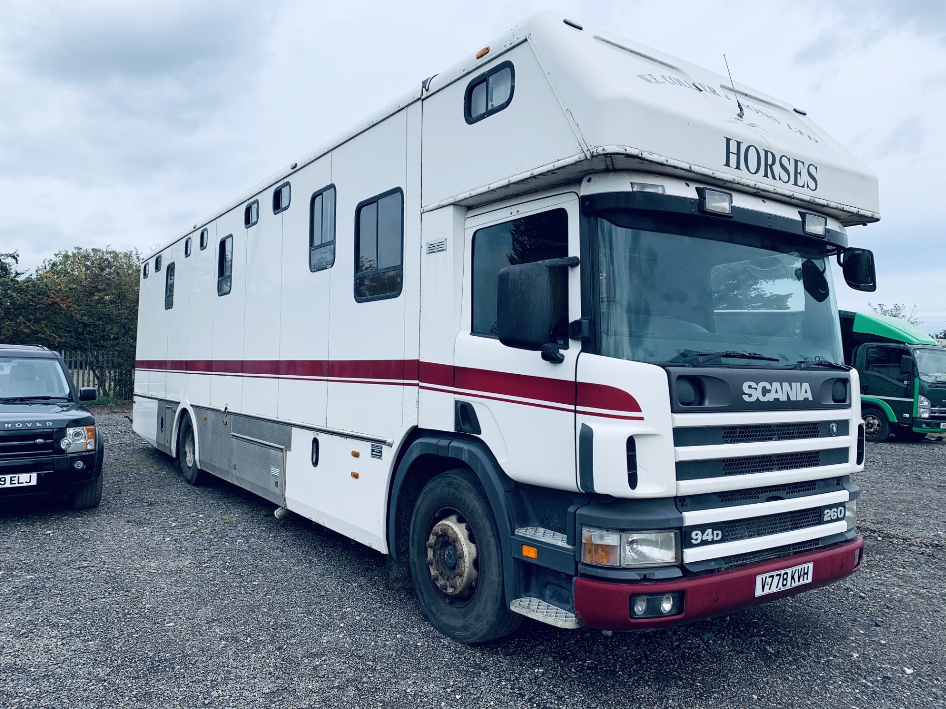 Scania 94D 260 'George Smith Built' Horsebox 2000 Reg - TOP SPEC - Image 3 of 27