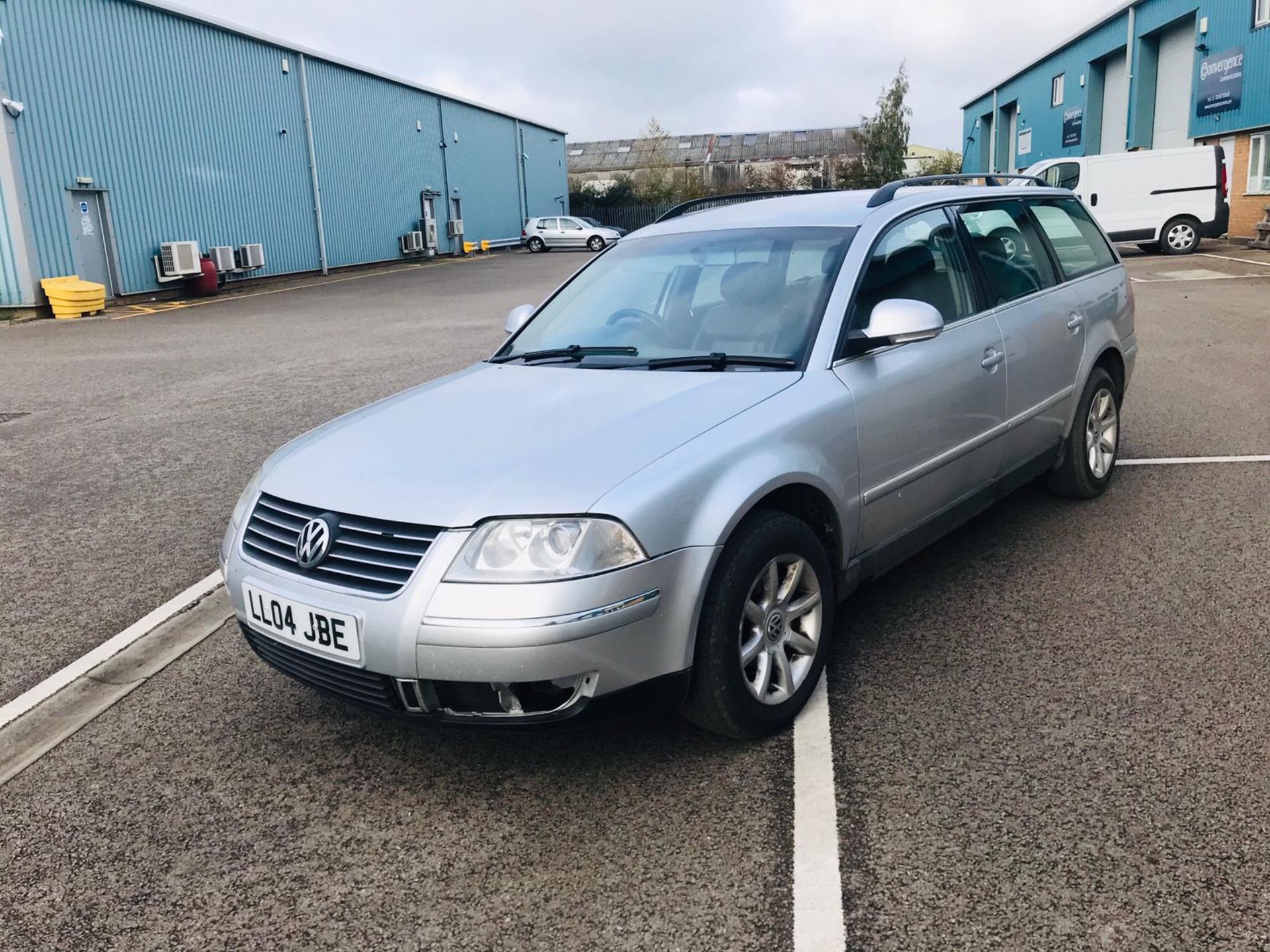 Volkswagen Passat 1.8 TDI Highline Estate - 2004 04 Reg - Image 2 of 31