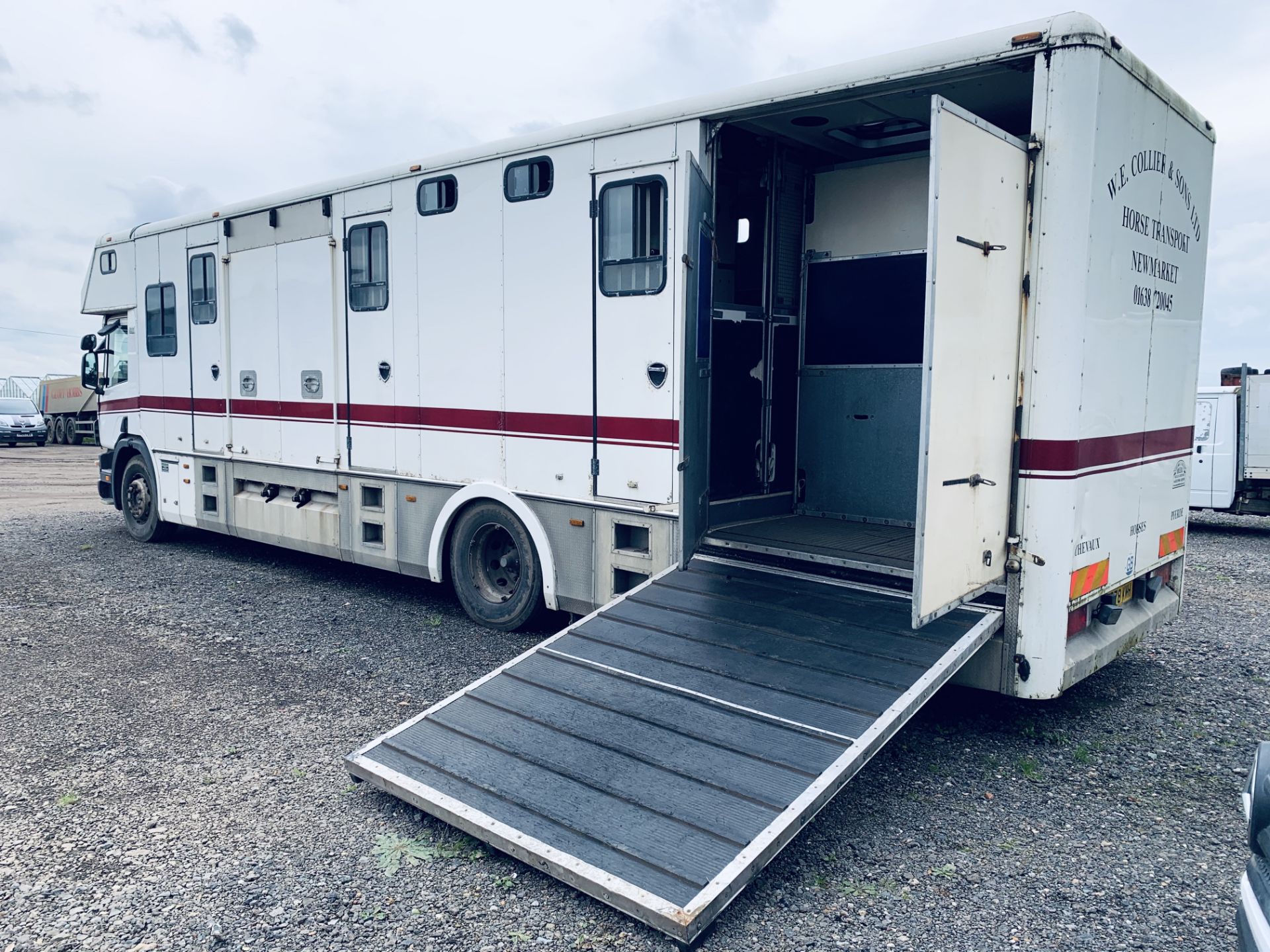 Scania 94D 260 'George Smith Built' Horsebox 2000 Reg - TOP SPEC - Image 7 of 27