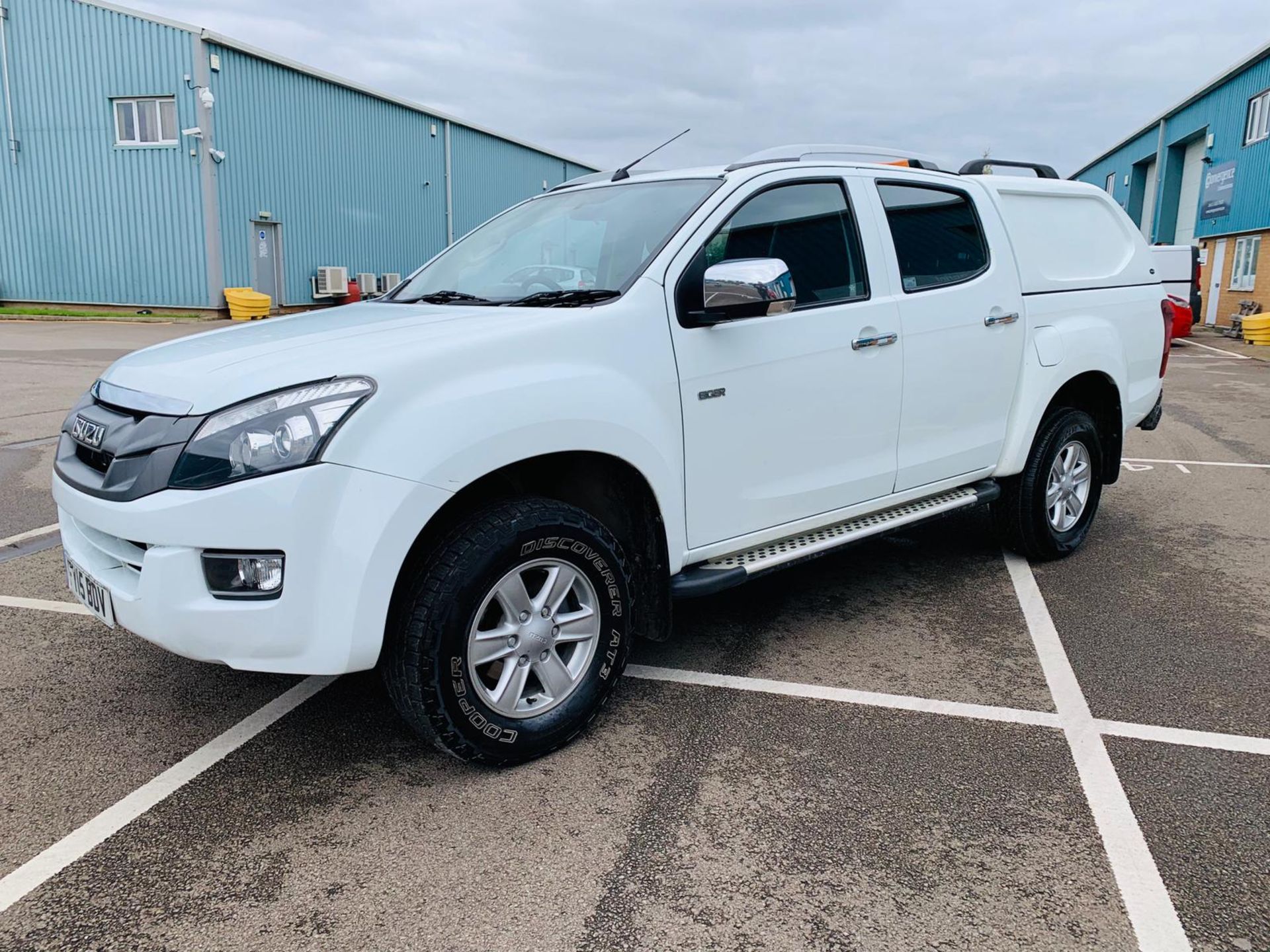 Isuzu D-Max Eiger 2.5 TD Double Cab Pick Up - 2015 15 Reg - Air Con - Tow Pack - 4X4