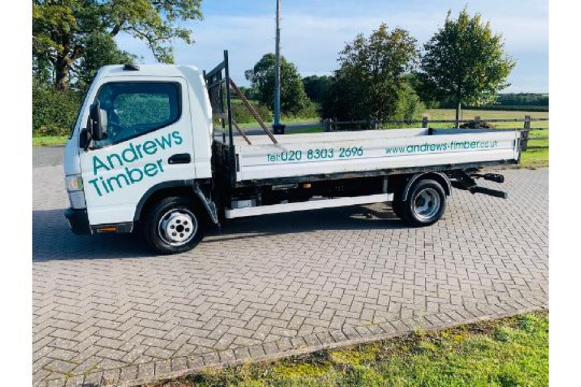 Mitsubishi Canter 3C13 34 3.0 TD - 2015 15 Reg - LWB - Main Dealer Service History - Image 4 of 16