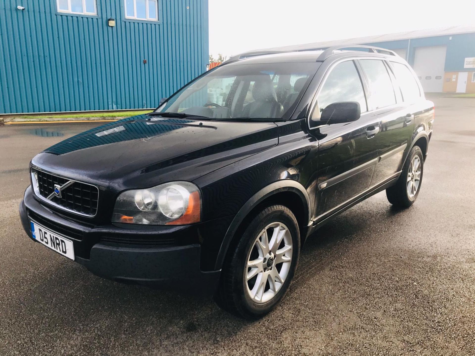 Volvo XC90 2.2 D5 Special Equipment Auto - 2005 Model - 7 Seats - Heated Seats - Tow Pack