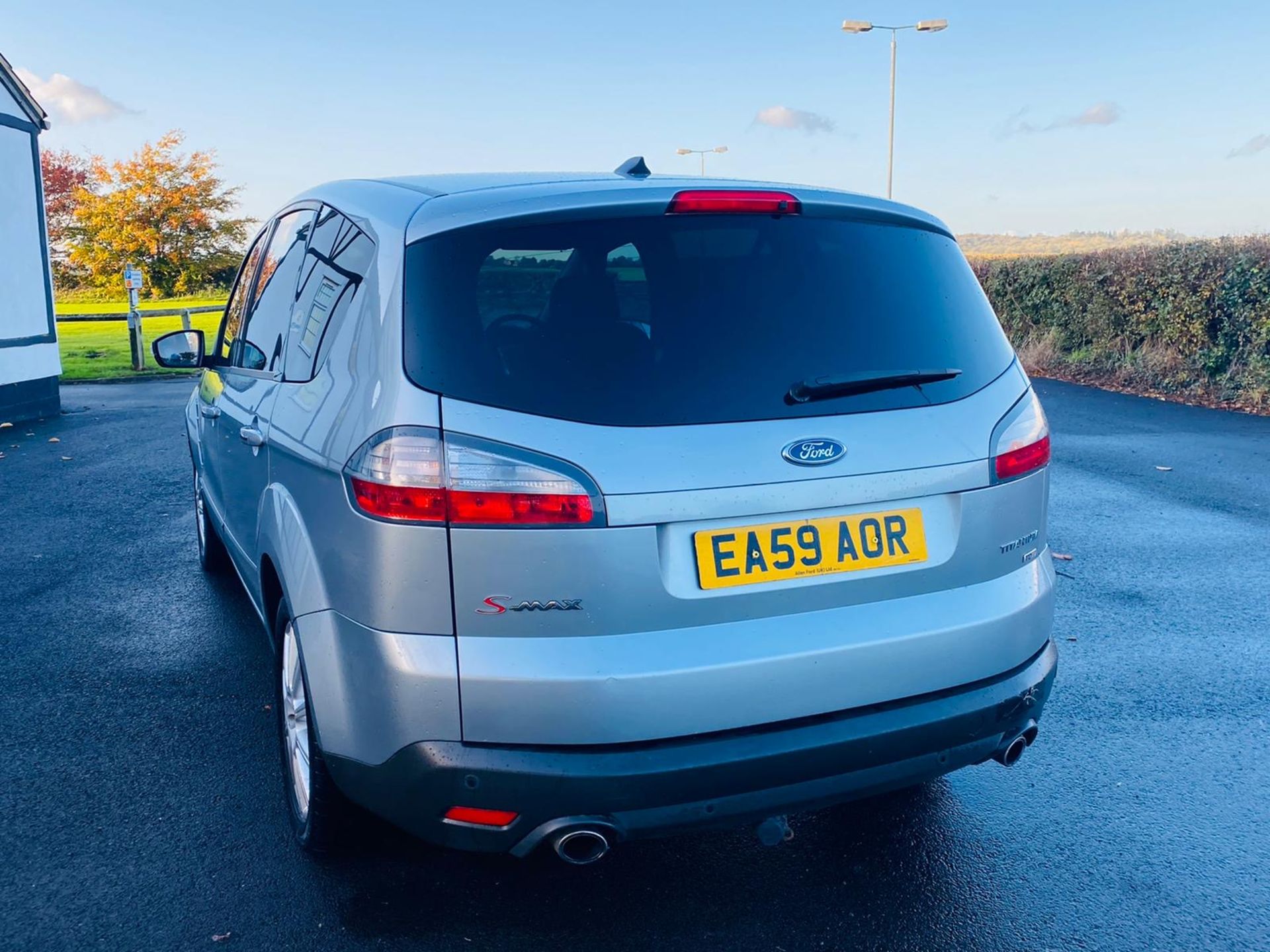 (RESERVE MET)Ford S-Max 2.2 Tdci Titanium 2010 Model - 7 Seats - Sat Nav - Air Con - Full Spec - - Image 9 of 39