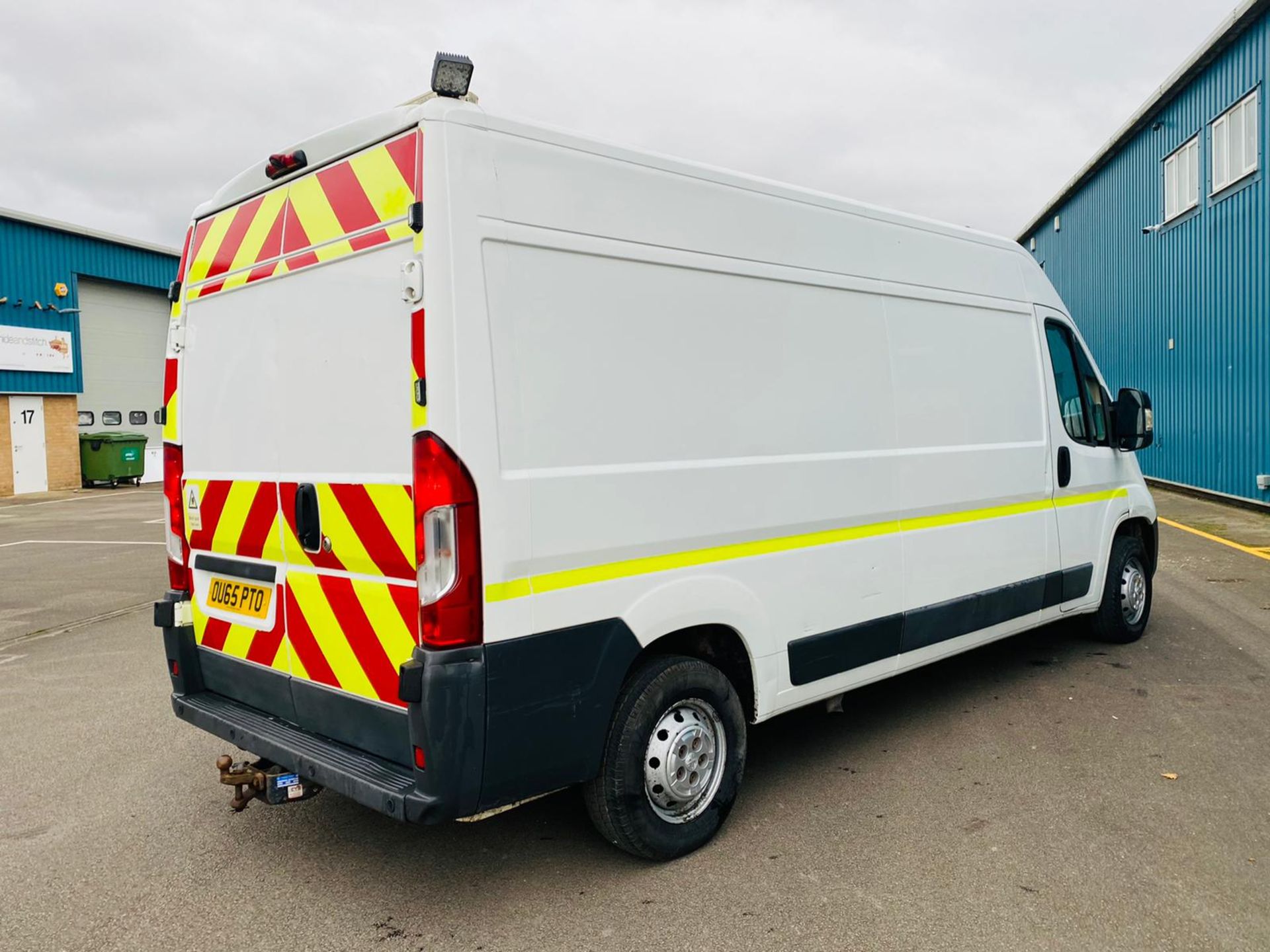 Peugeot Boxer 2.2 HDI H2 L3 Professional 130bhp - Air con - Sat Nav - 2016 Model - Image 2 of 29