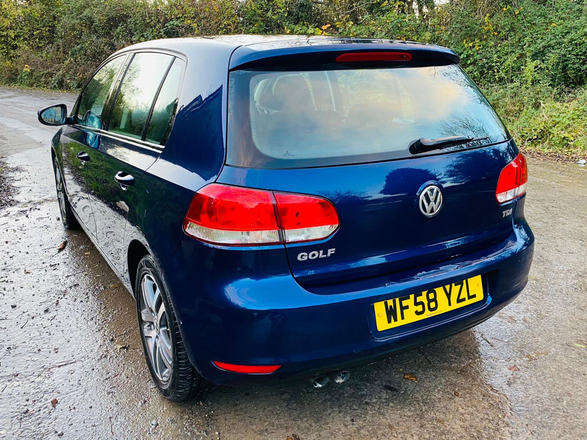 (RESERVE MET) Volkswagen Golf 2.0 TDI SE 2009 Model - Air con - Heated Seats - Image 7 of 27