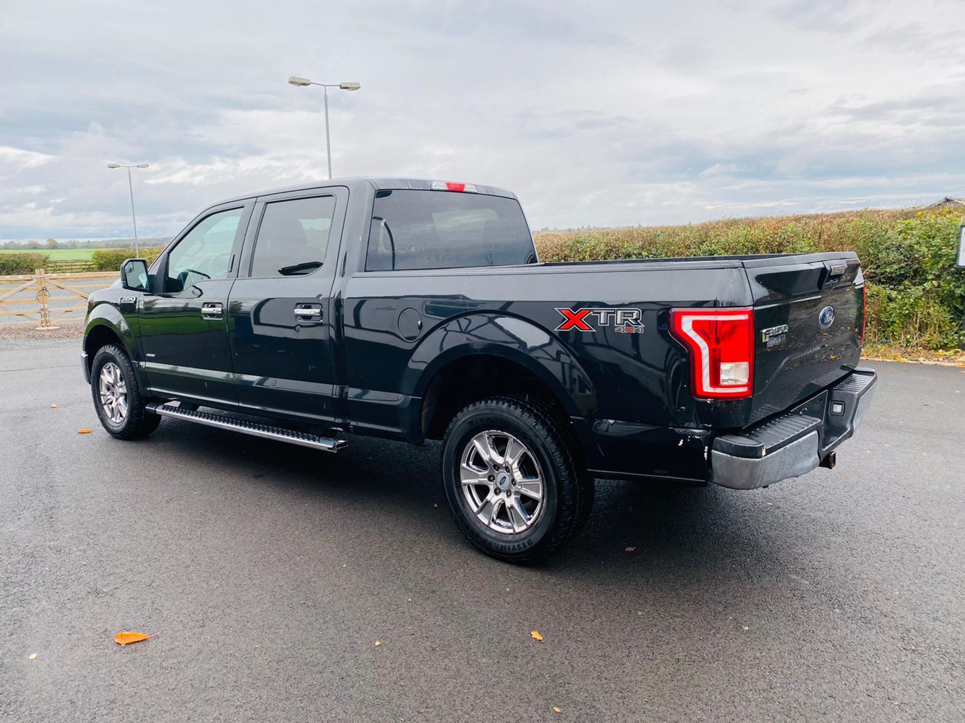 Ford F-150 3.5L V6 Ecoboost XLT Supercrew Cab XTR Spec 4x4 - 2015 Year - WOW! Fresh Import - Image 11 of 56