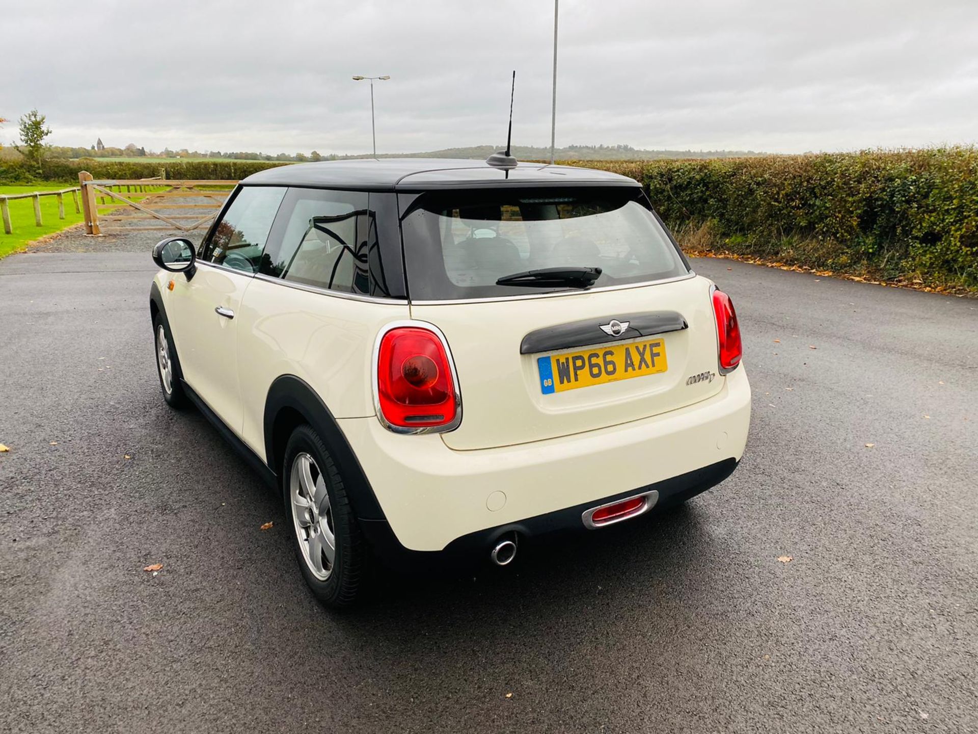 Mini Cooper D 1.5 Hatchback 2017 Model 66 Reg - Air Con - ULEZ Compliant - Image 2 of 33