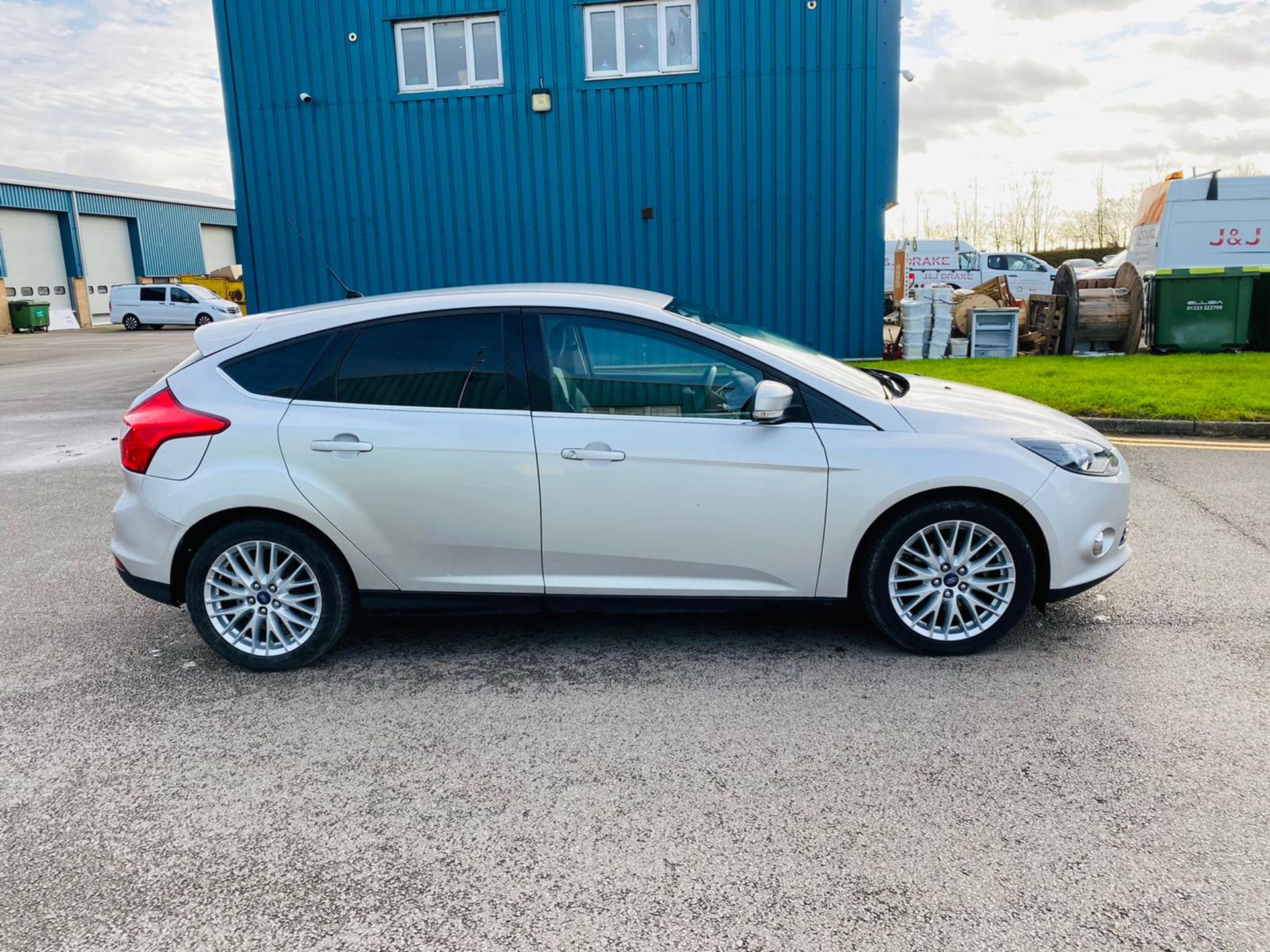 (RESERVE MET) Ford Focus 1.0 EcoBoost 1.0 ZETEC 2014 14 Reg - Air con - very economical- - Image 9 of 35