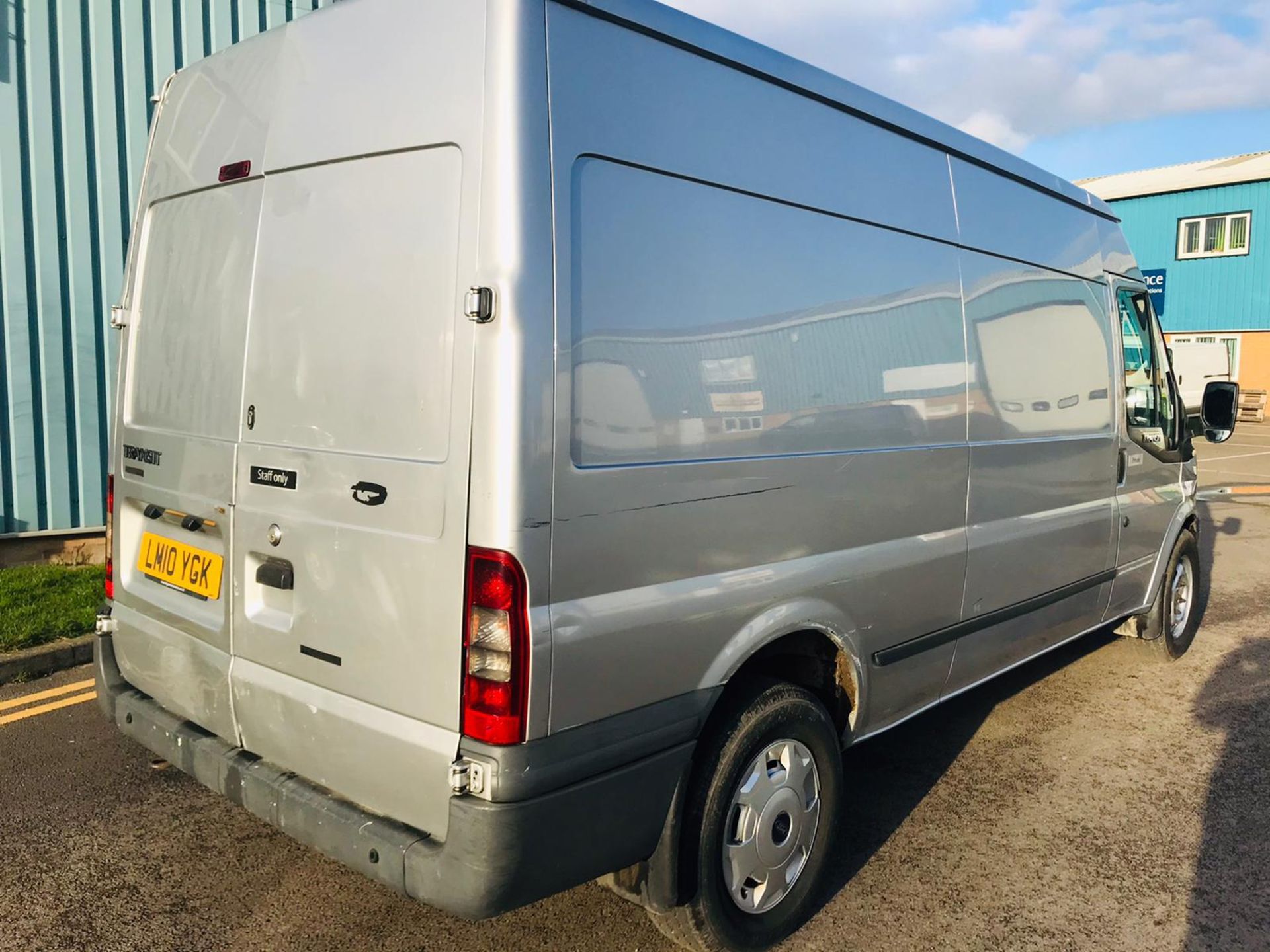 (RESERVE MET) Ford Transit 2.4 TDCI T350L 2011 Long Wheel Base Model- Air Con- NO VAT SAVE 20% - Image 3 of 23