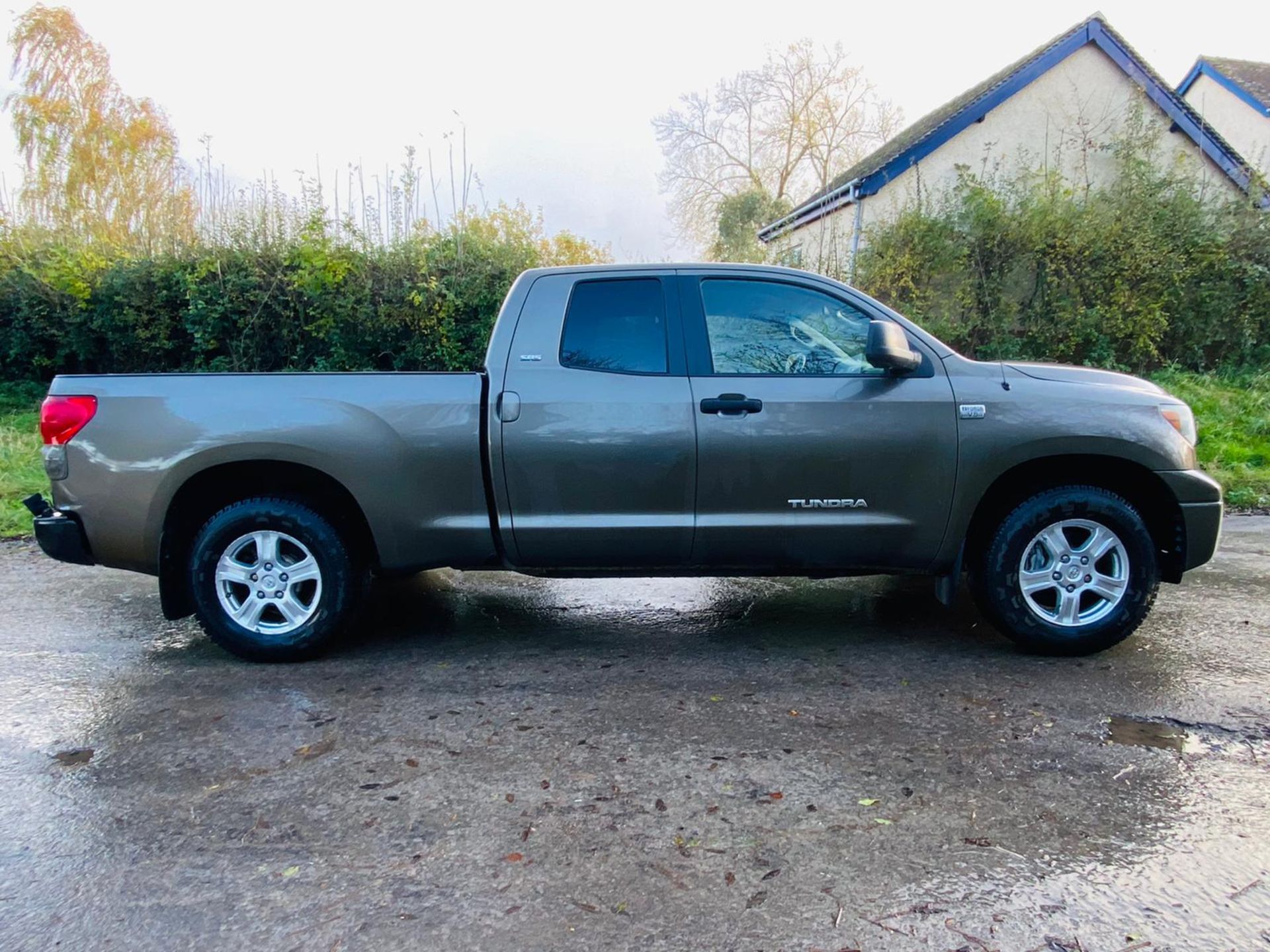 (Reserve Met)TOYOTA TUNDRA 4.7L V8 SR5 DOUBLE-CAB - 2008 YEAR - AIR CON - FRESH IMPORT - - Image 10 of 37