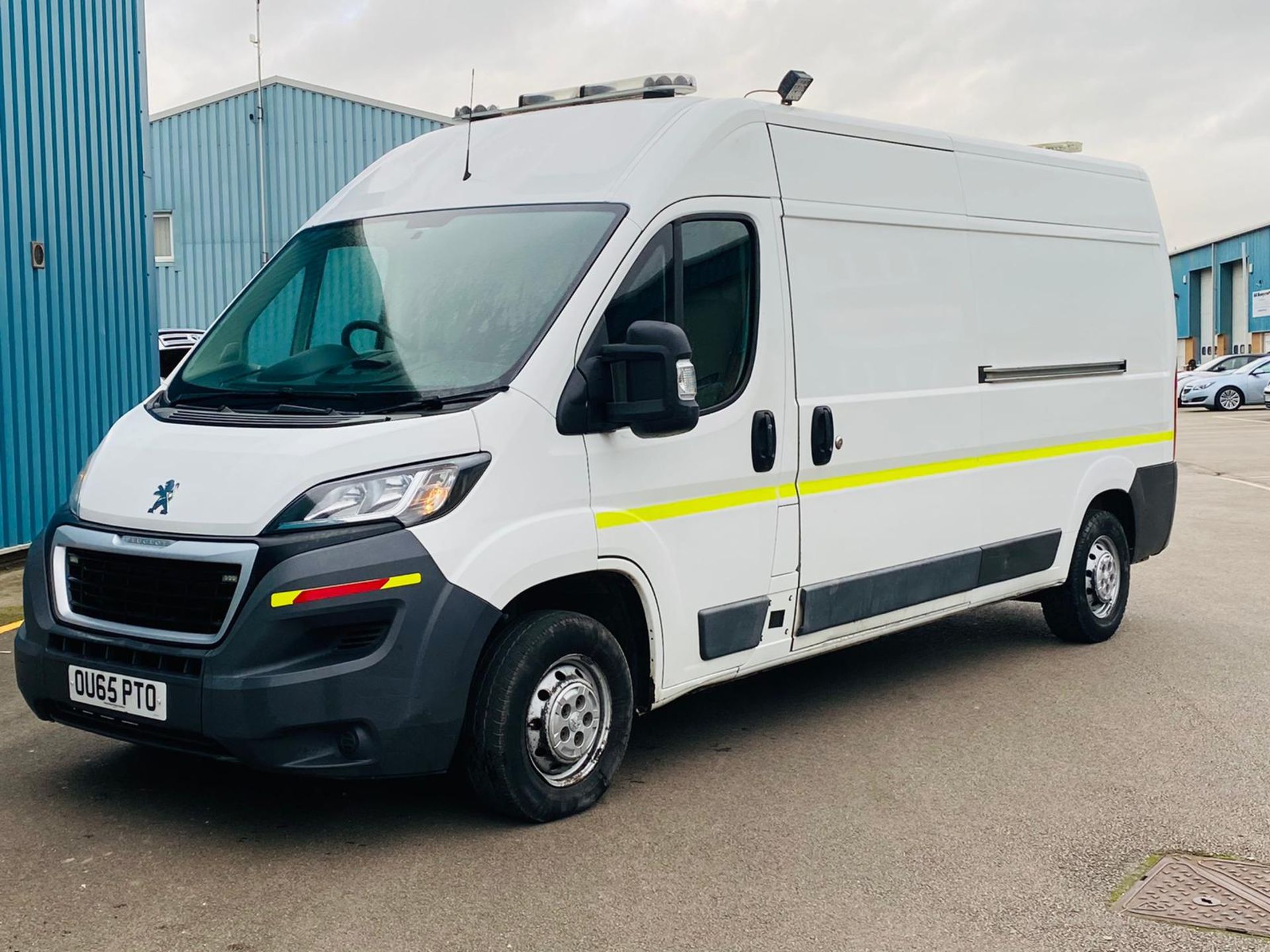 Peugeot Boxer 2.2 HDI H2 L3 Professional 130bhp - Air con - Sat Nav - 2016 Model - Image 4 of 29