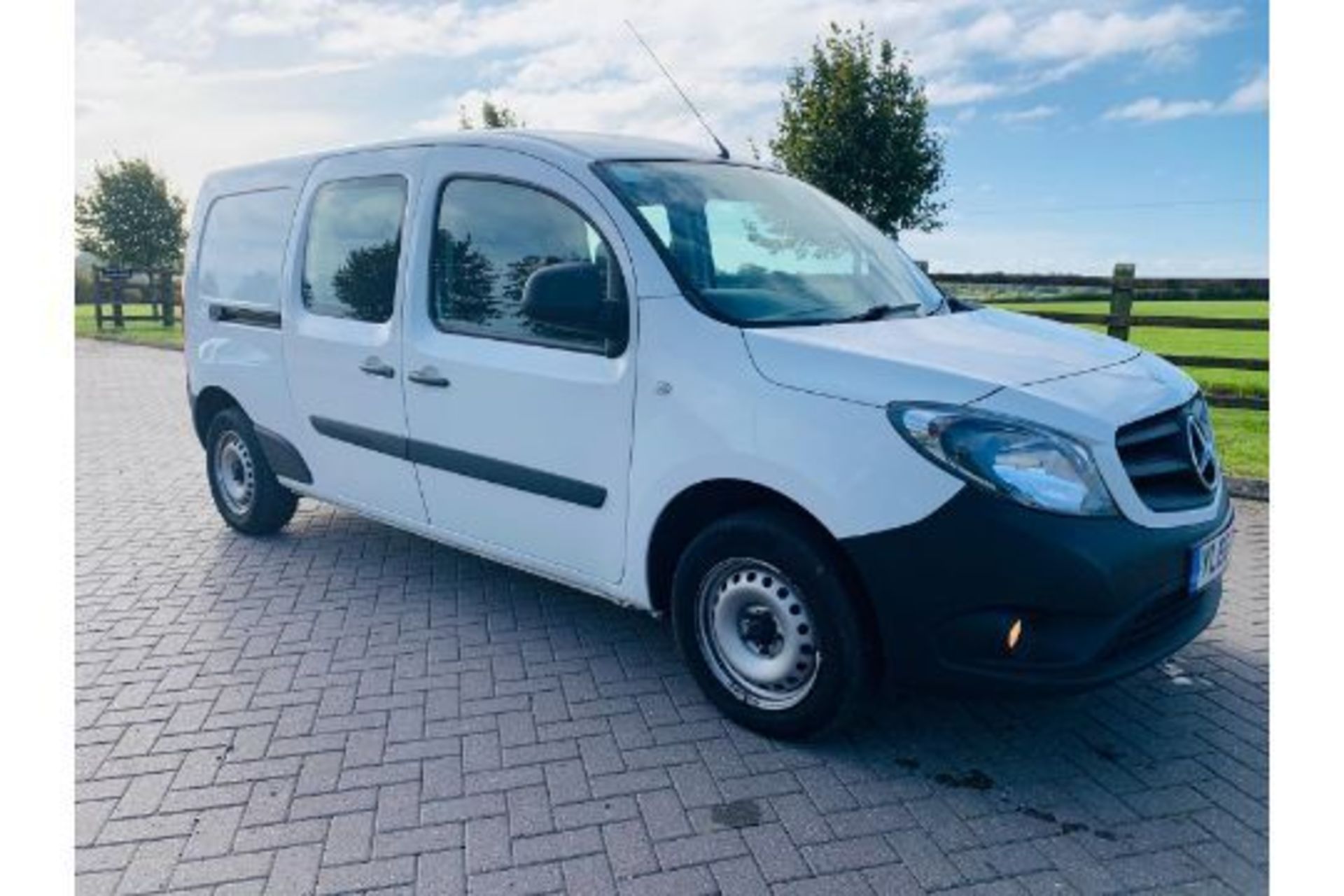 (Reserve Met)Mercedes Citan 1.5 109 CDI Dualiner Crew Van (5 Seats) - 2017 Model- XLWB