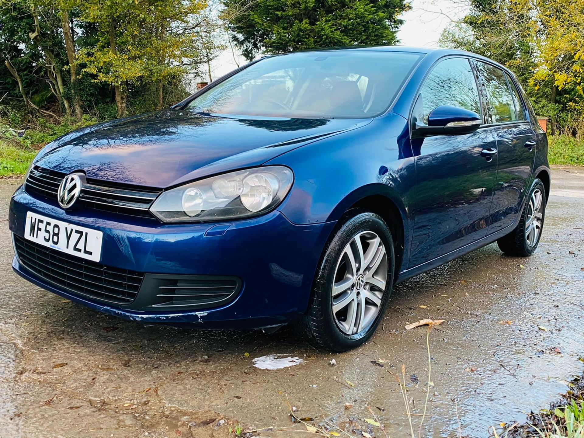 (RESERVE MET) Volkswagen Golf 2.0 TDI SE 2009 Model - Air con - Heated Seats - Image 5 of 27