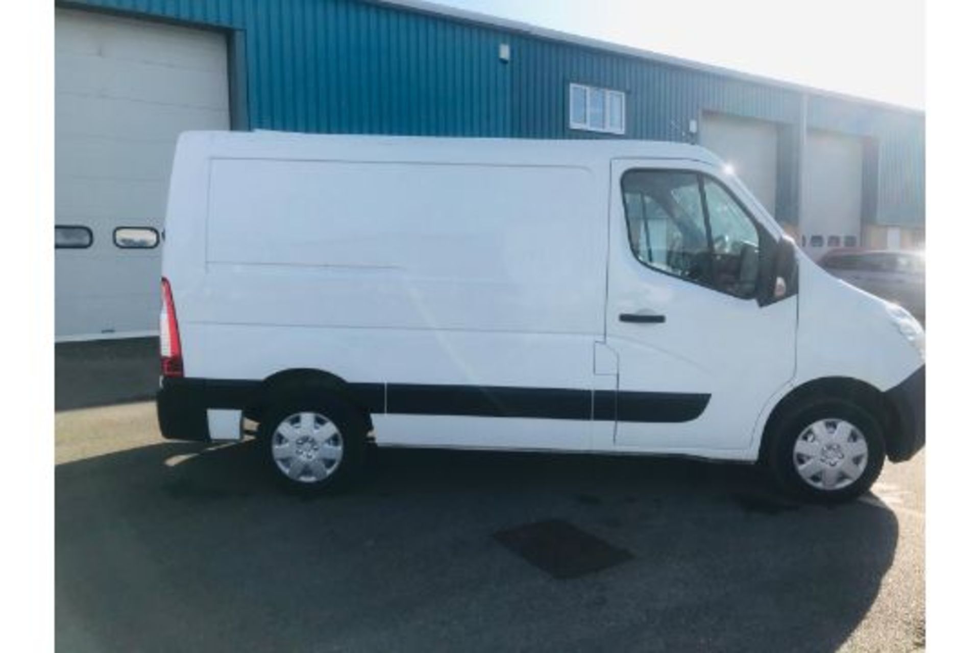 Vauxhall Movano F2800 2.3 CDTI - 2017 17 Reg - Air Con - 1 Keeper From New - Image 2 of 30