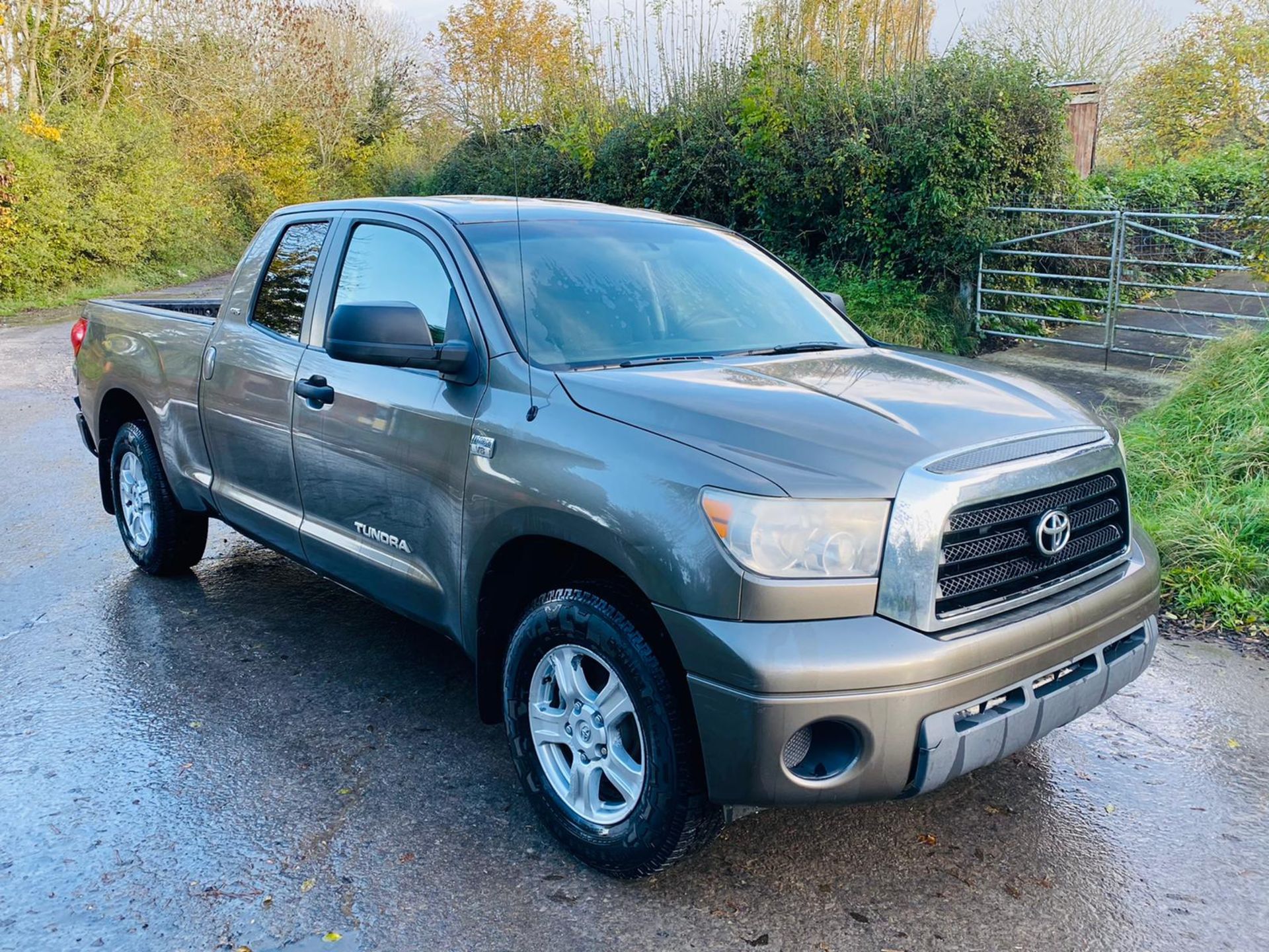 (Reserve Met)TOYOTA TUNDRA 4.7L V8 SR5 DOUBLE-CAB - 2008 YEAR - AIR CON - FRESH IMPORT -