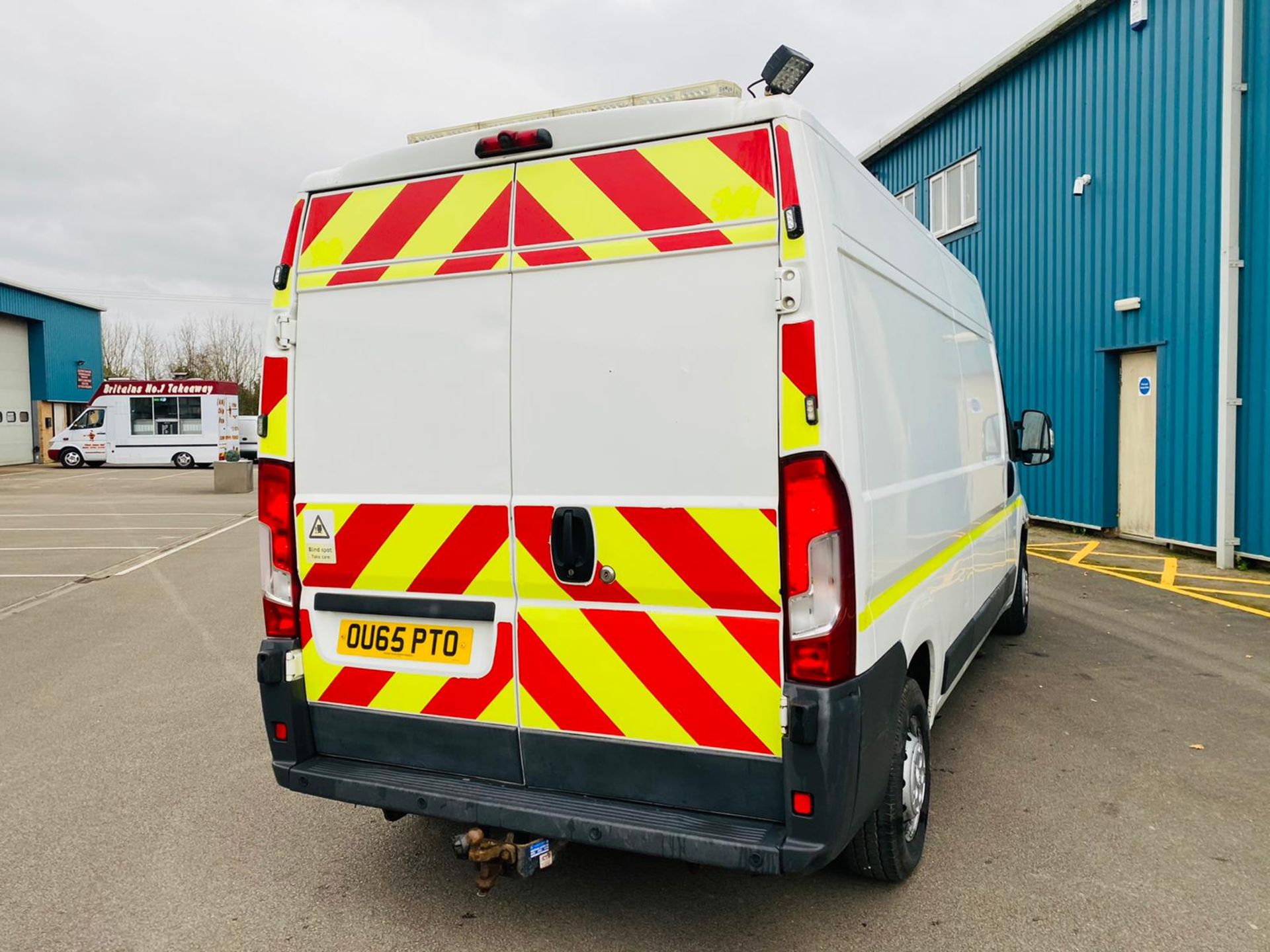 Peugeot Boxer 2.2 HDI H2 L3 Professional 130bhp - Air con - Sat Nav - 2016 Model - Image 11 of 29