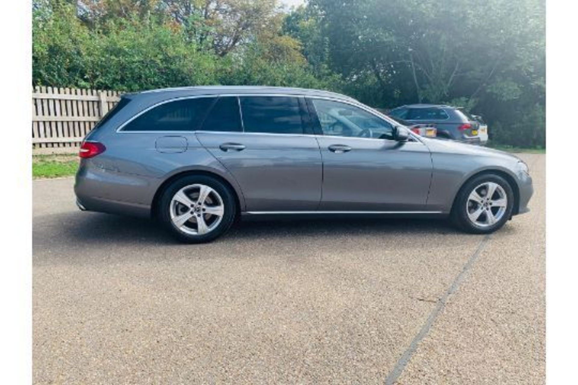 (RESERVE MET) Mercedes E220d Special Equipment Estate 9G Tronic Auto - 2017 17 Reg - 1 Owner - Image 4 of 30