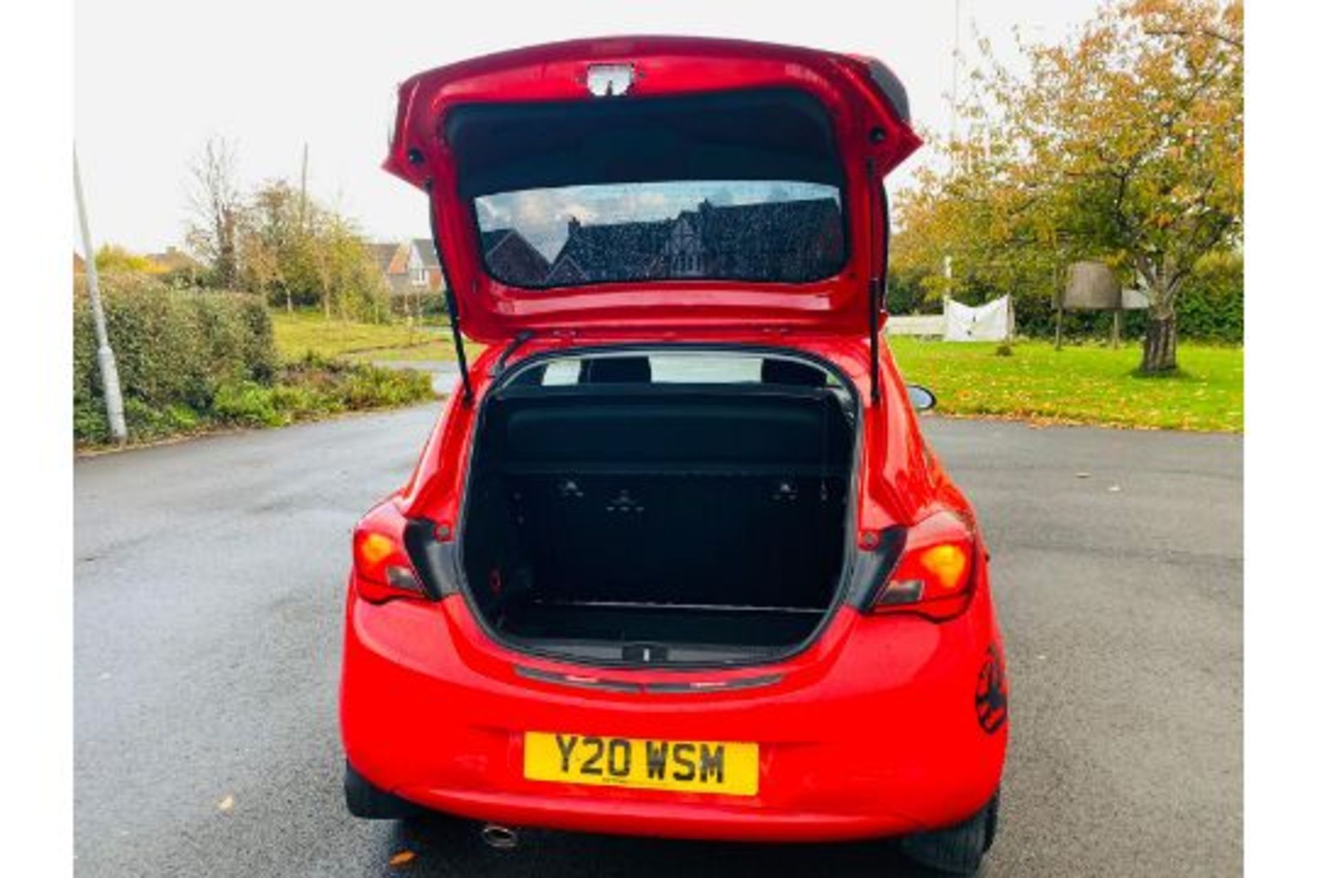 (RESERVE MET) Vauxhall Corsa 1.4L Sting Ecoflex - 2017 Reg - Sport Look - ONLY 11K Miles - Image 15 of 33