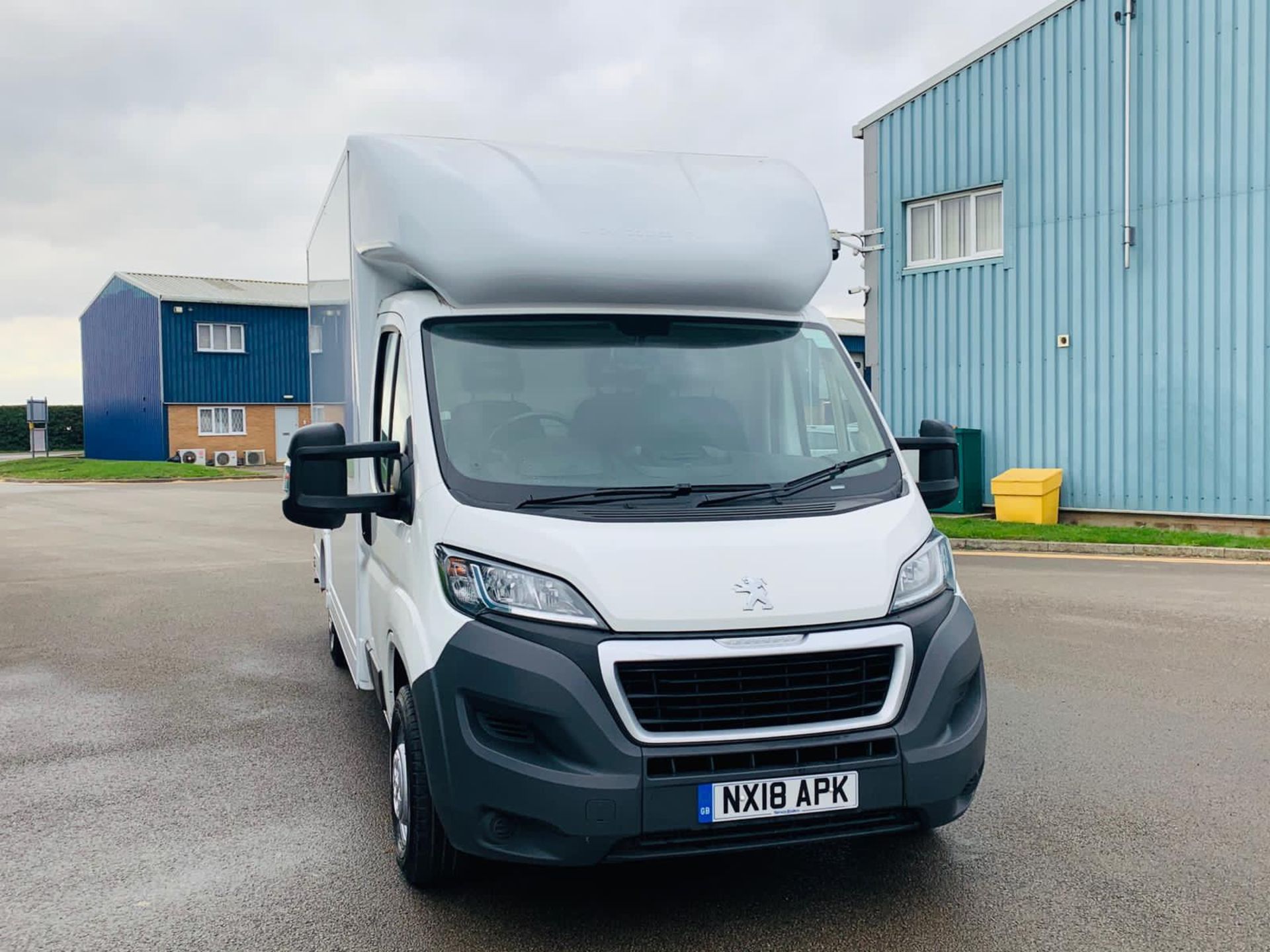 Reserve Met - Peugeot Boxer 2.0 BlueHDI Low Loader Luton L3 -Euro 6b -2018 (18 Reg) *ULEZ COMPLIANT* - Image 6 of 39