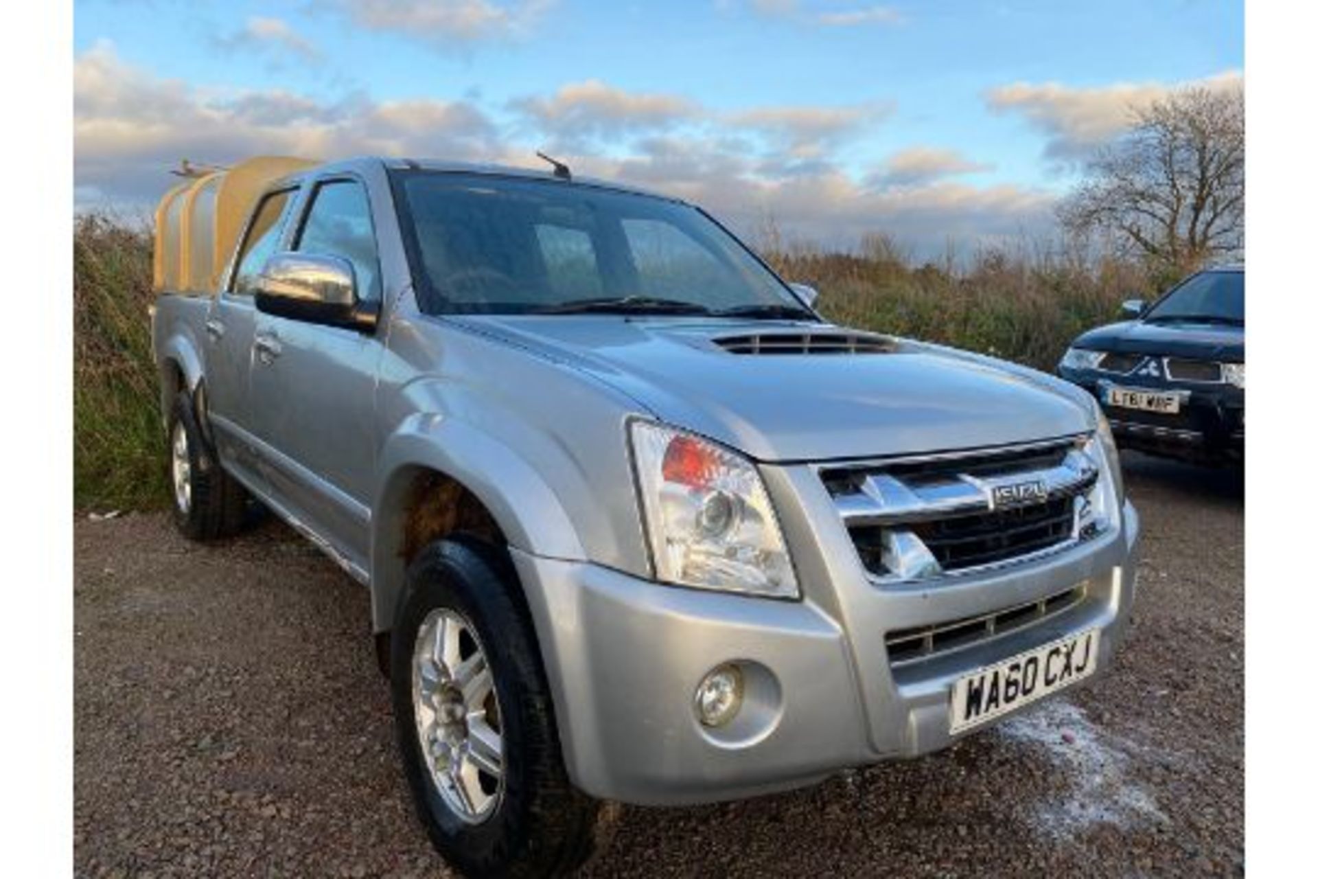 (RESERVE MET) Isuzu Rodeo Denver 2.5 TD Double Cab Pick Up 2011 Model - SAVE 20% NO VAT