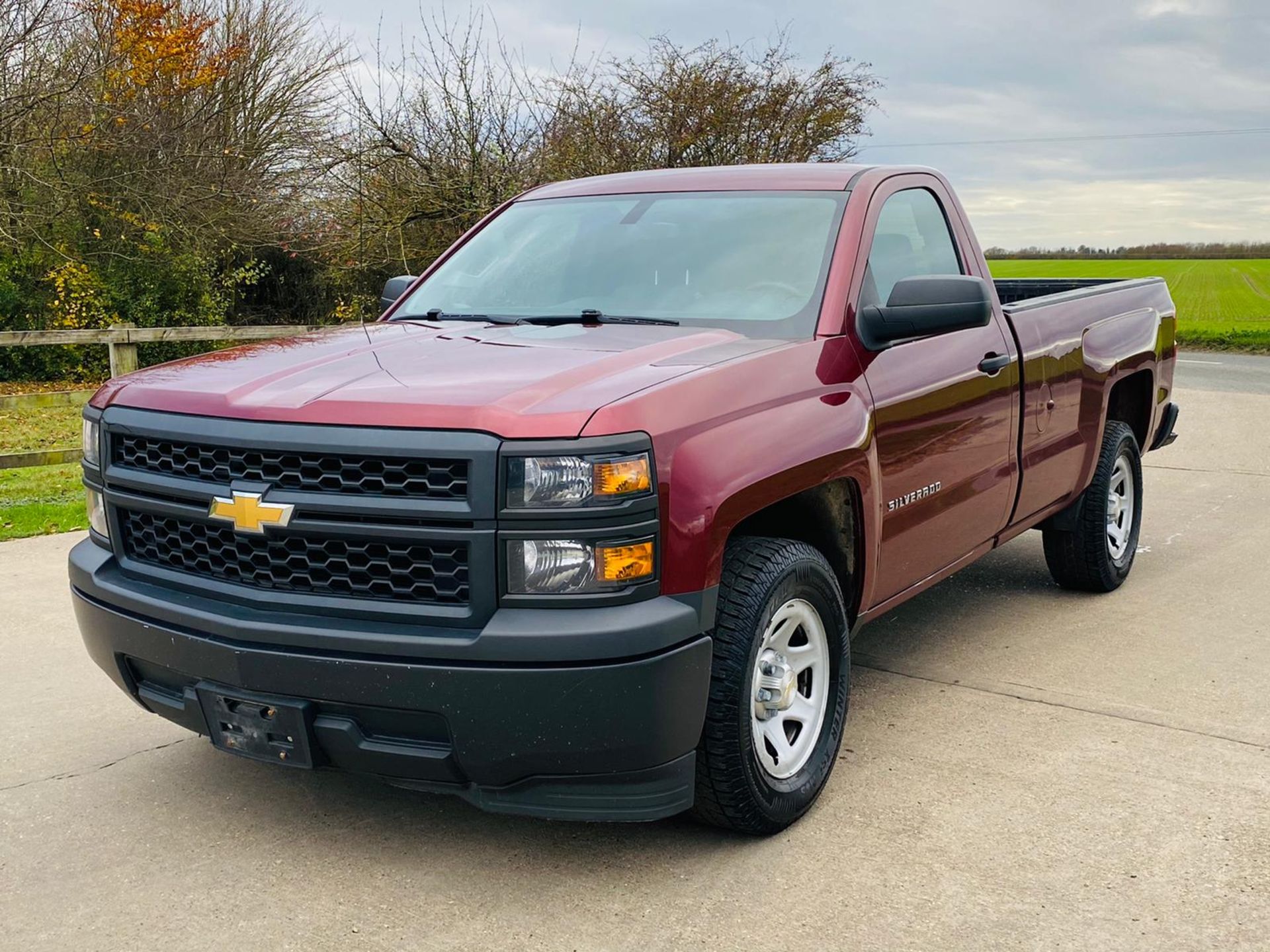 Chevrolet Silverado 1500 4.3L V6 2014 Year - Regular Cab - Air Con - Image 2 of 30