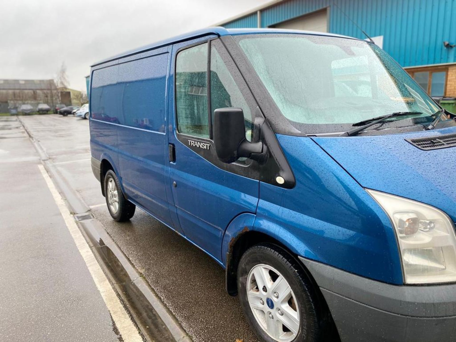 Ford transit 2.2 TDCI 110 Bhp - 2007 Model - Metallic Blue - Low Roof - Image 6 of 30