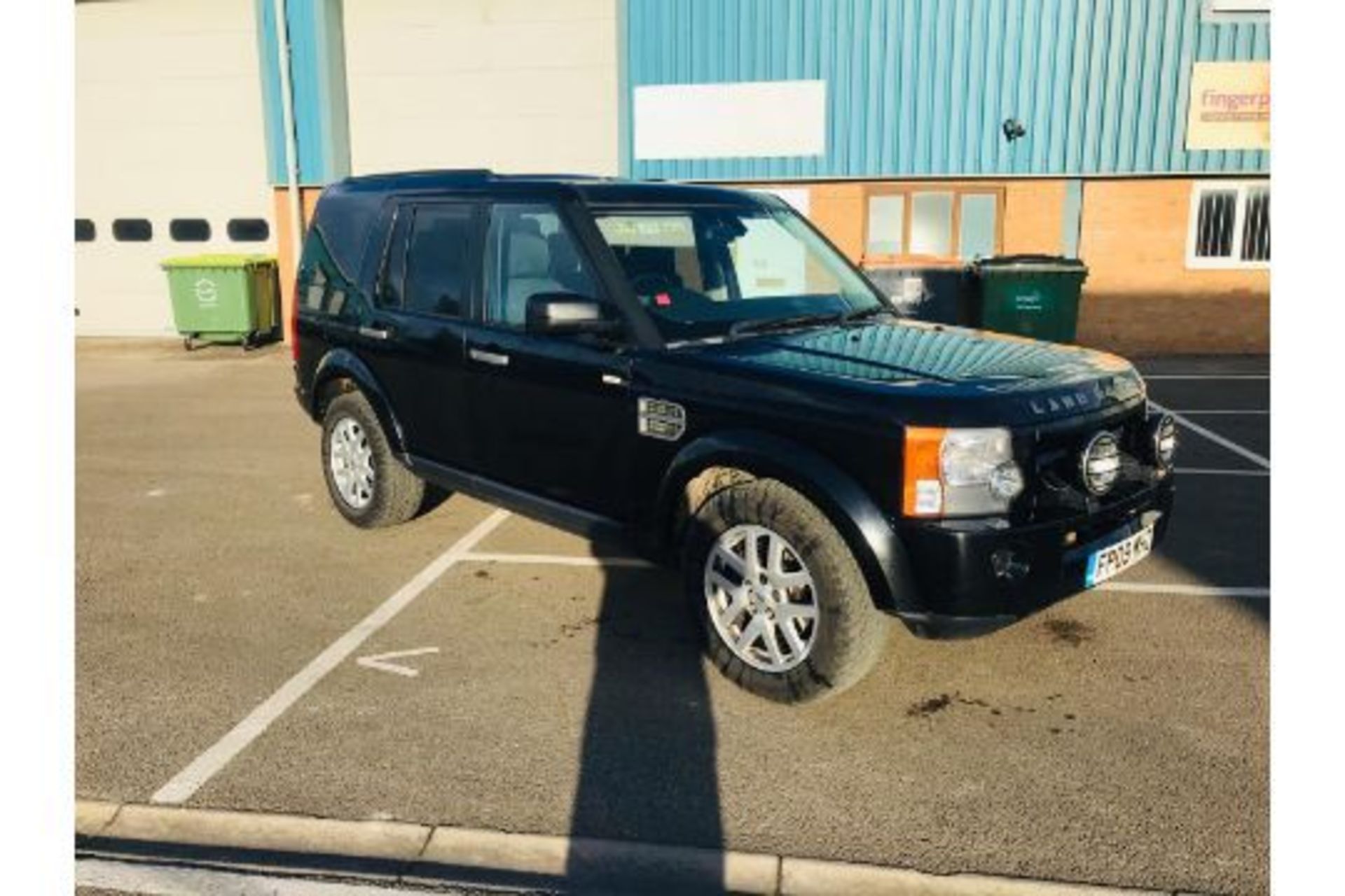 Land Rover Discovery 2.7 TDV6 GS Auto - 2009 09 Reg - 7 Seats - Tow Pack - Image 2 of 35