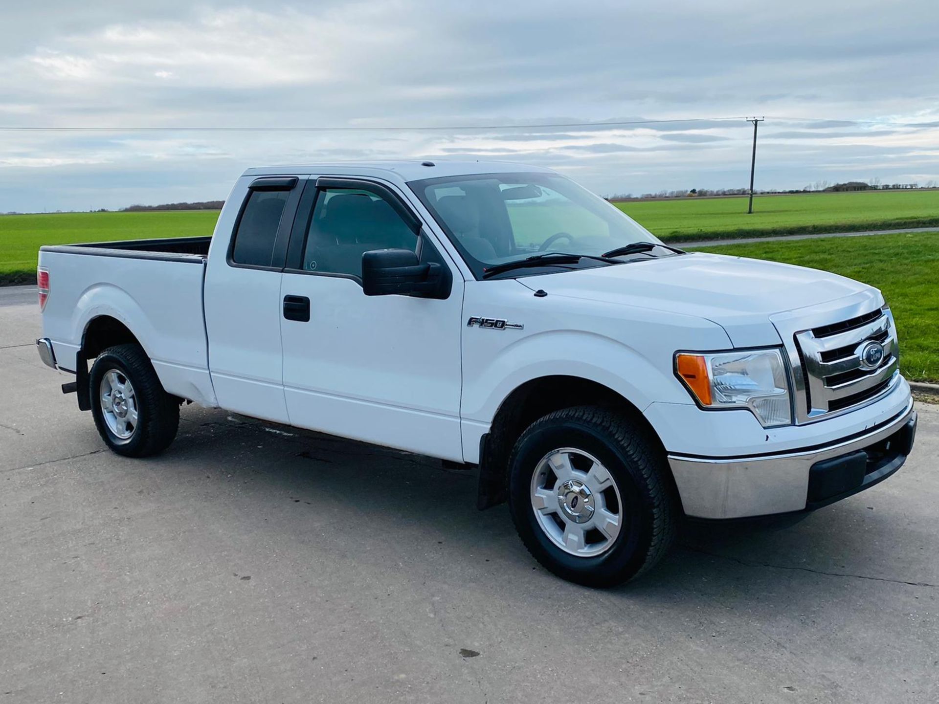Ford F-150 XLT 3.7L V6 SuperCab - 2012 Year - 6 Seats - Air con - Fresh Import - - Image 8 of 24