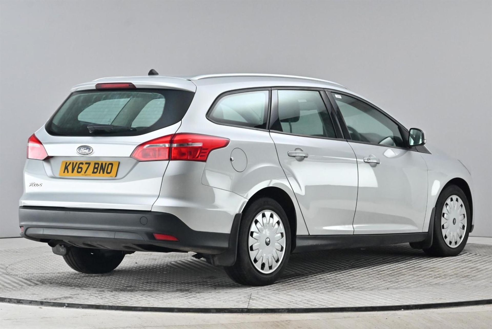 Ford Focus Estate Style 1.5 TDCI 105Bhp Econetic - 2018 Model - Air Con - Image 6 of 17